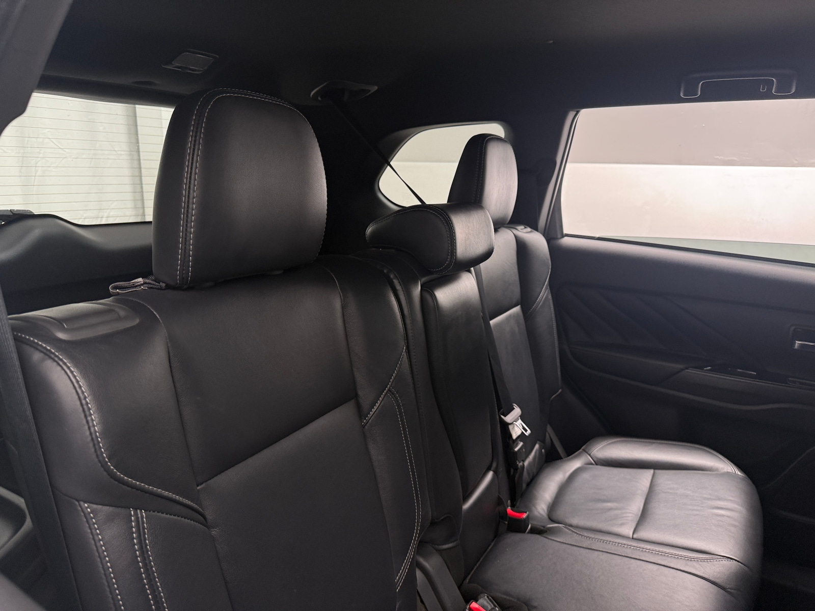 Thumbnail: 2022 Mitsubishi Outlander - 5