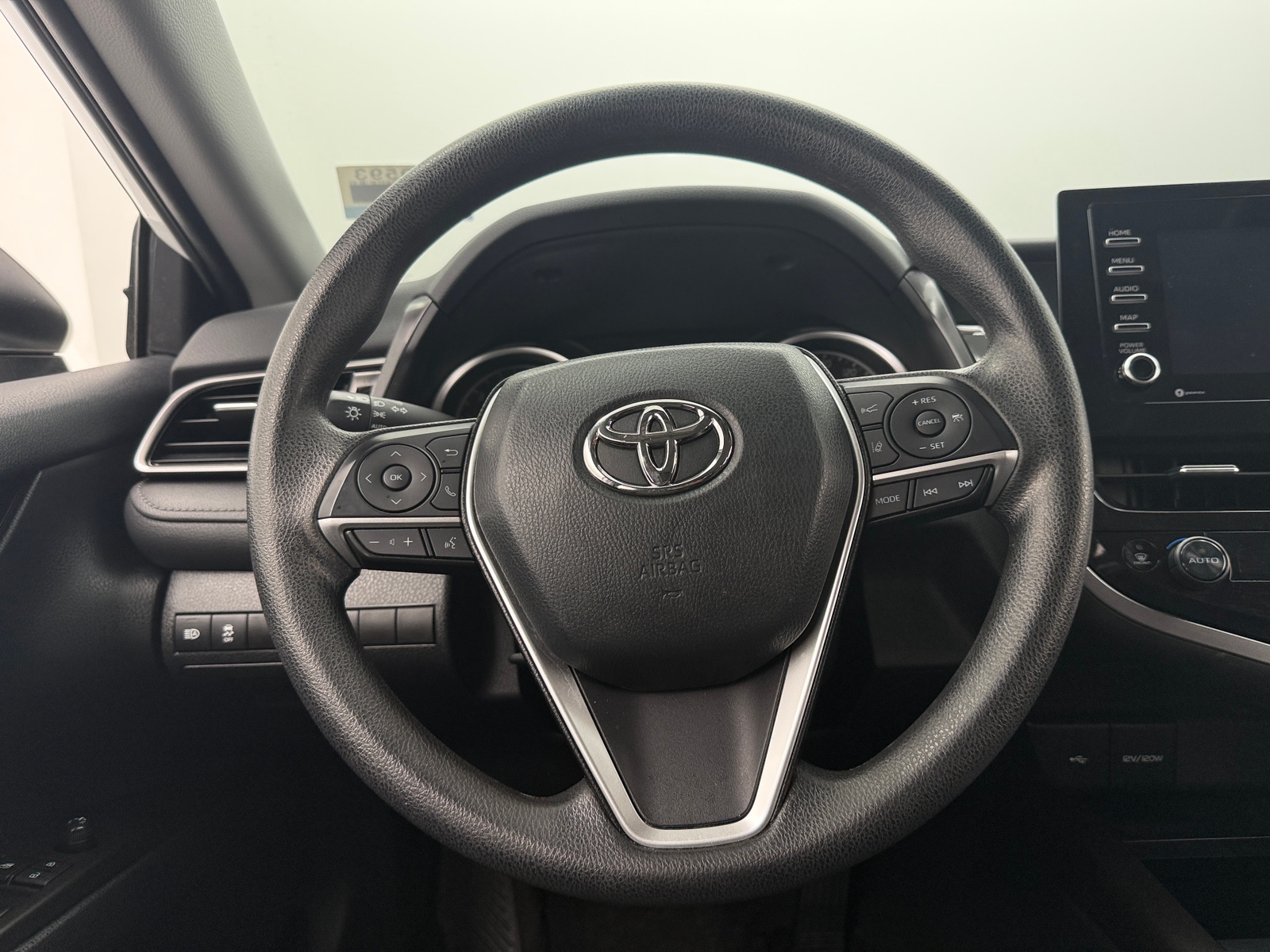 Thumbnail: 2023 Toyota Camry - 5