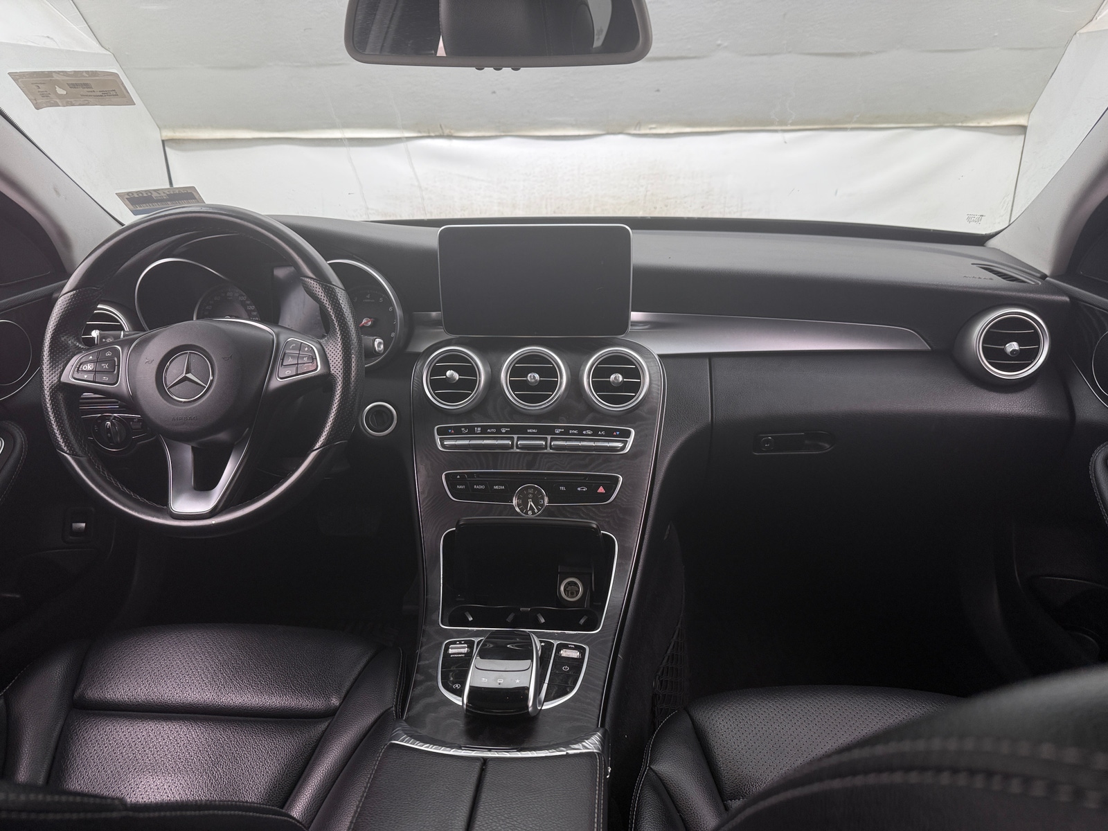 Thumbnail: 2016 Mercedes-Benz C-Class - 2