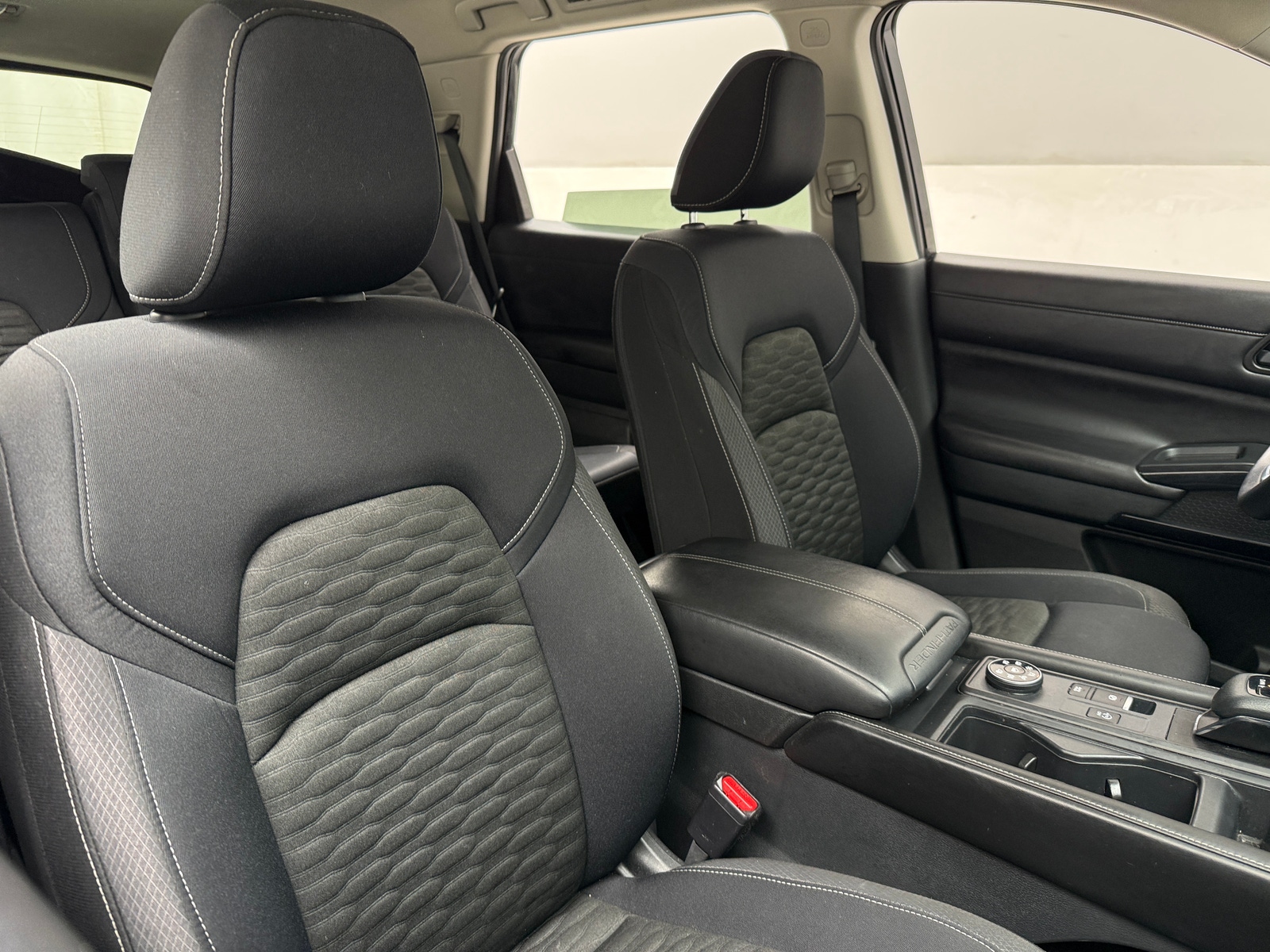 Thumbnail: 2023 Nissan Pathfinder - 2