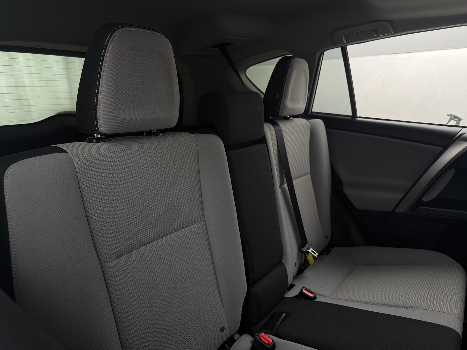 Thumbnail: 2018 Toyota RAV4 - 6