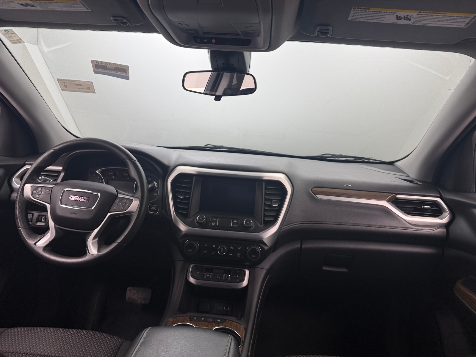 Thumbnail: 2022 GMC Acadia - 3