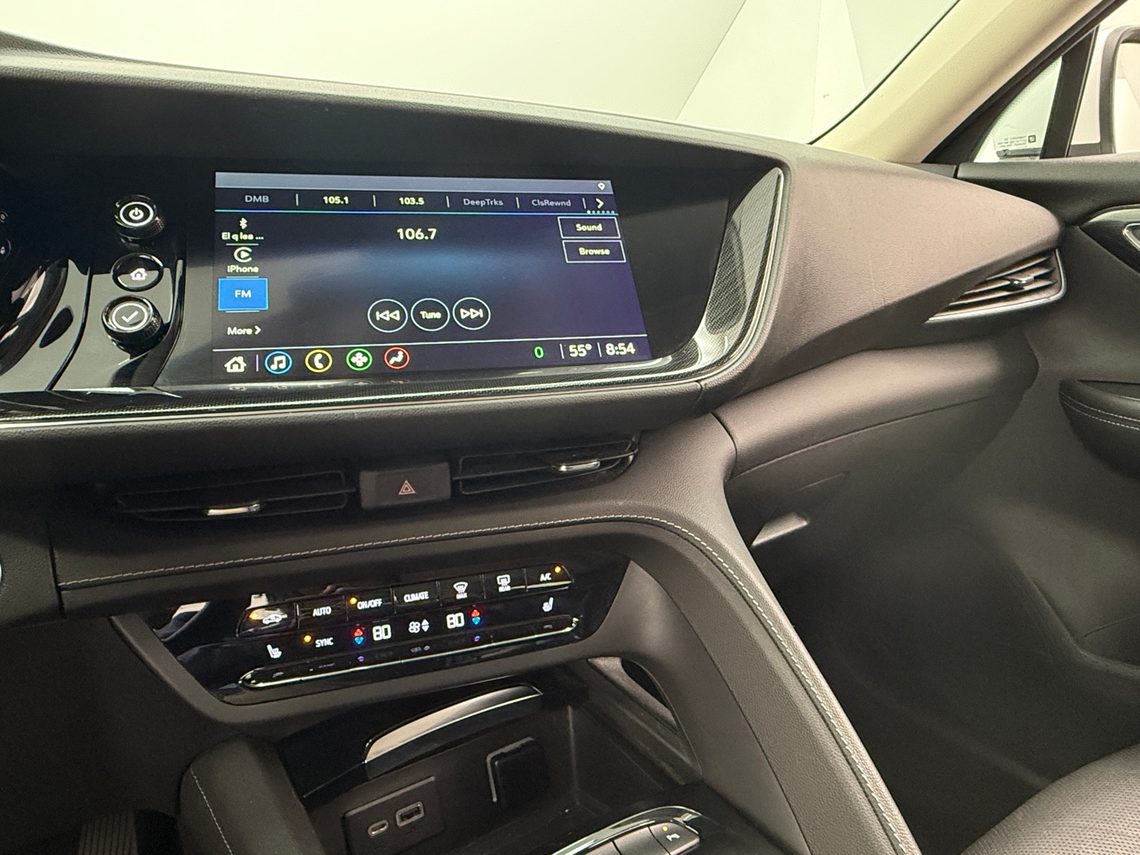 Thumbnail: 2021 Buick Envision - 3