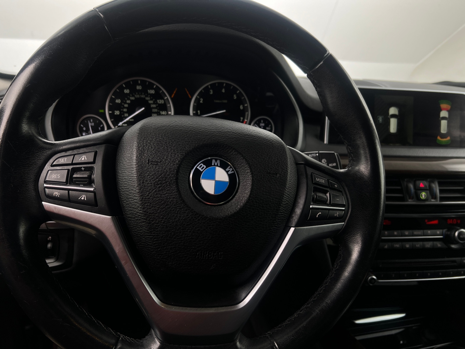 Thumbnail: 2015 BMW X5 - 4