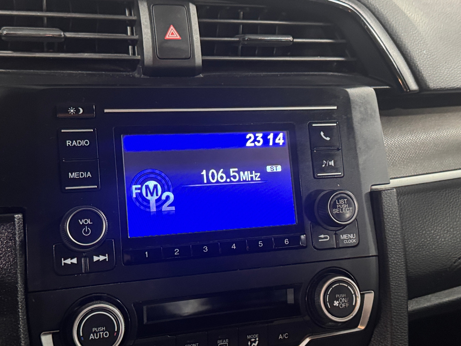 Thumbnail: 2019 Honda Civic - 4