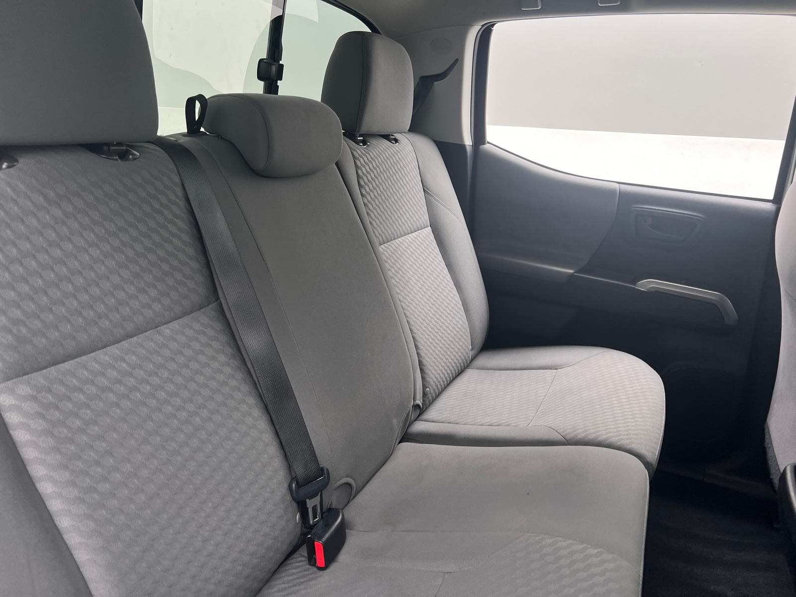 Thumbnail: 2022 Toyota Tacoma - 6