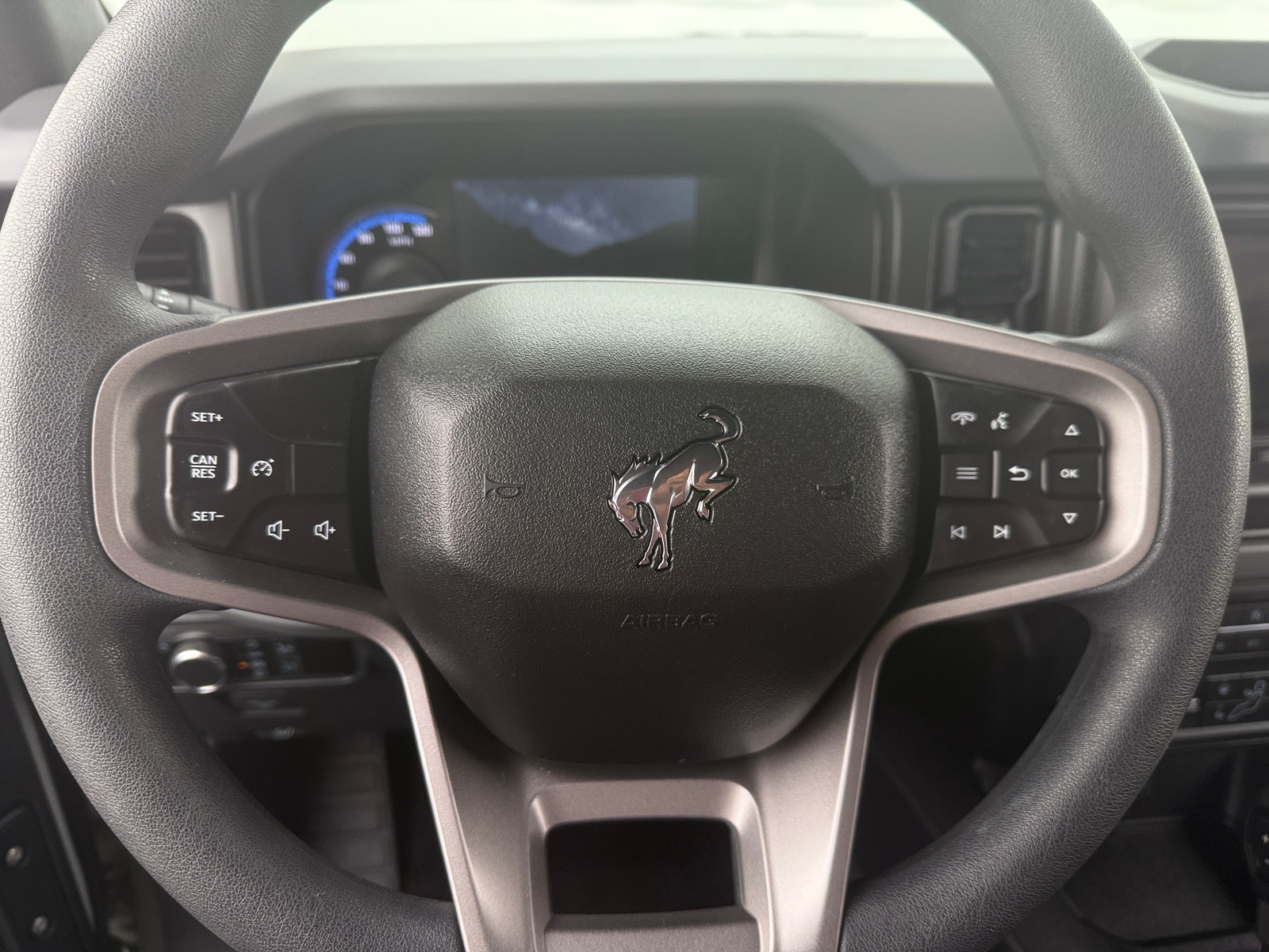 Thumbnail: 2022 Ford Bronco - 5