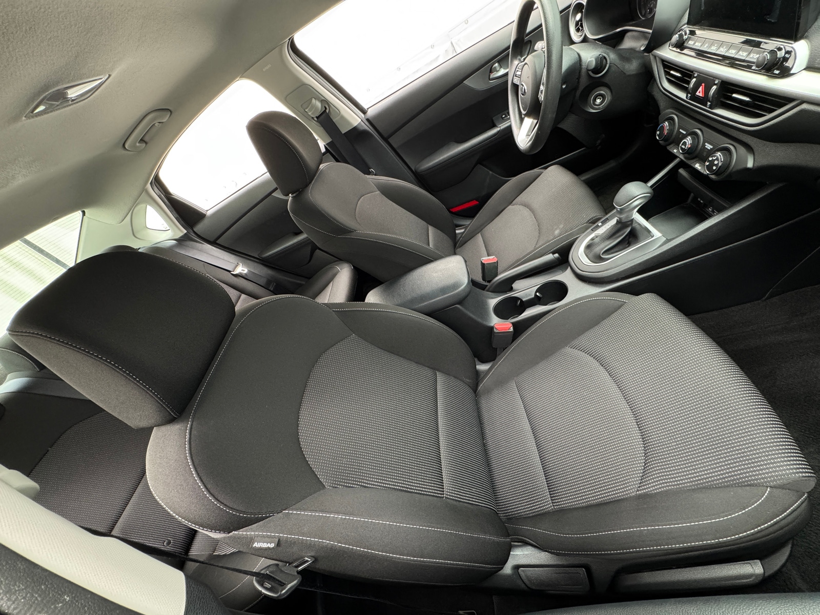 Thumbnail: 2021 Kia Forte - 2