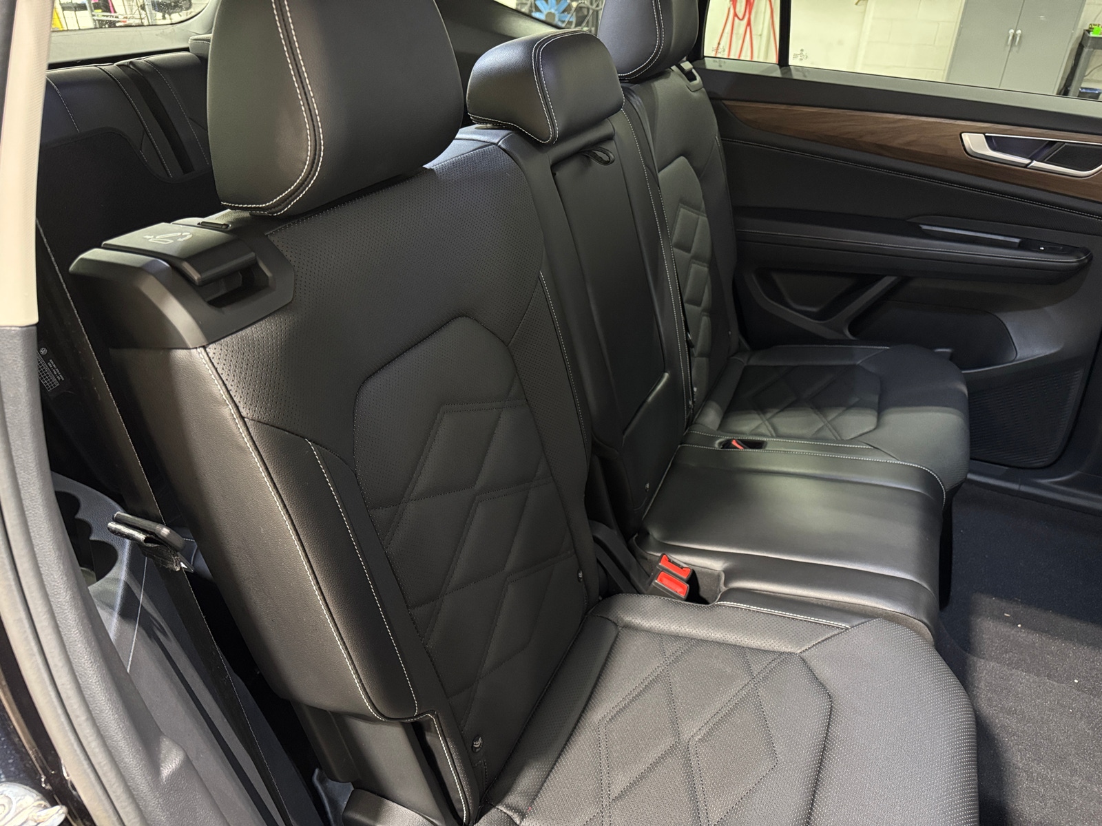 Thumbnail: 2024 Volkswagen Atlas - 5