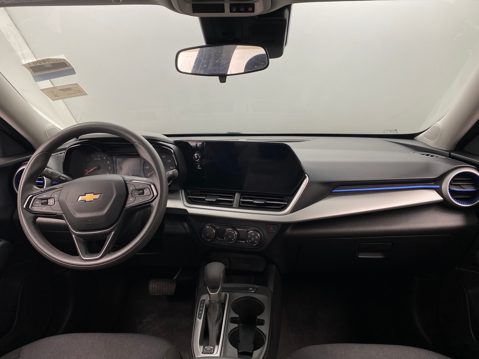 Thumbnail: 2025 Chevrolet Trax - 3