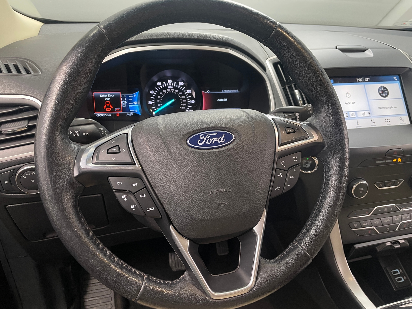 Thumbnail: 2019 Ford Edge - 4