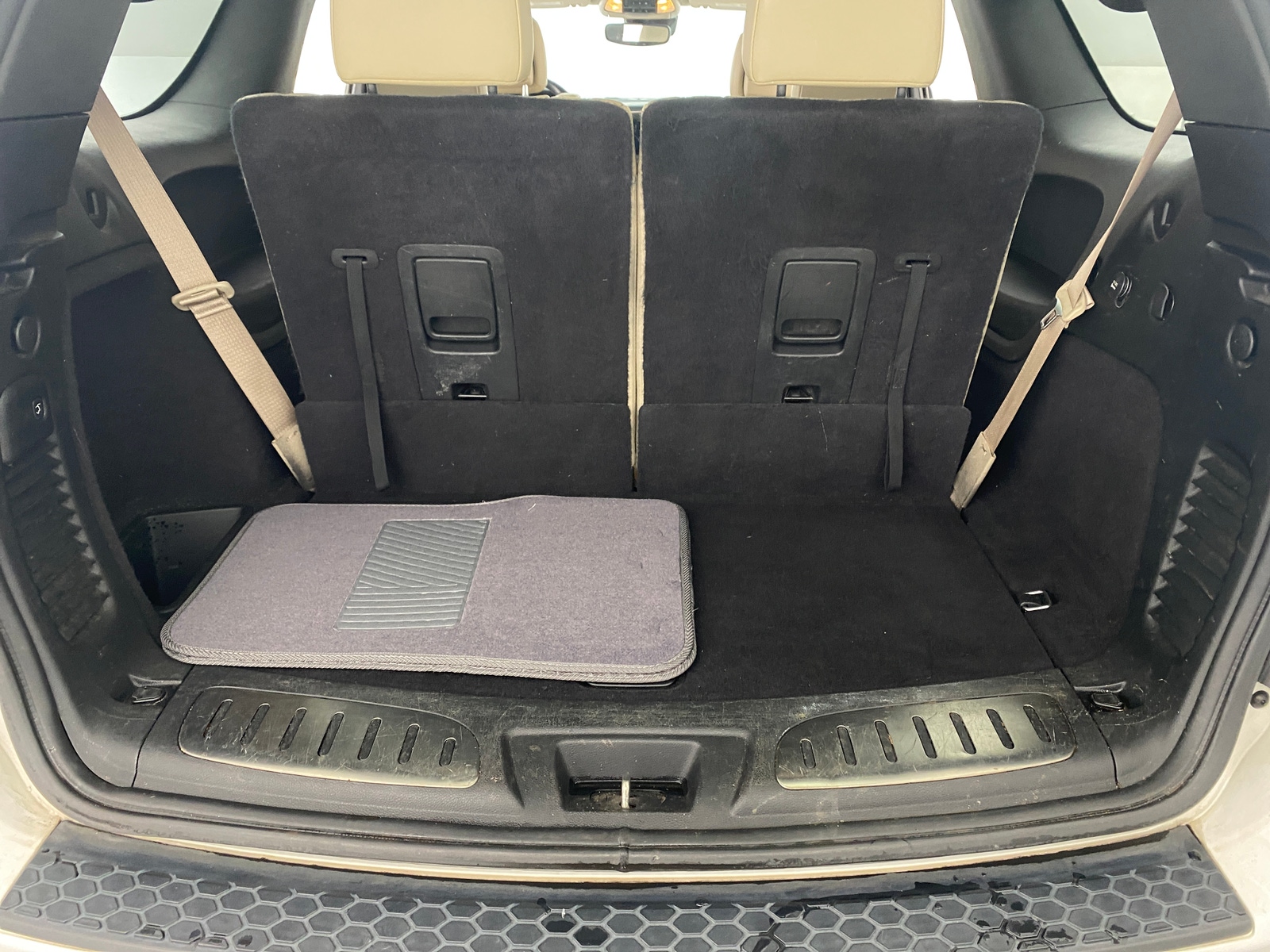 Thumbnail: 2019 Dodge Durango - 6