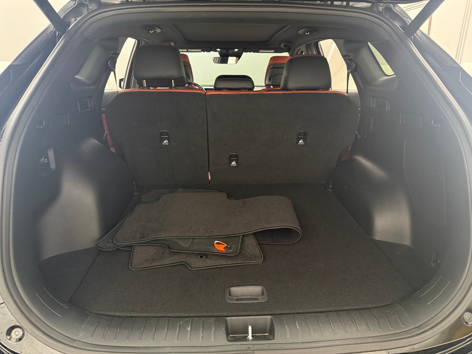 Thumbnail: 2023 Kia Sportage - 6