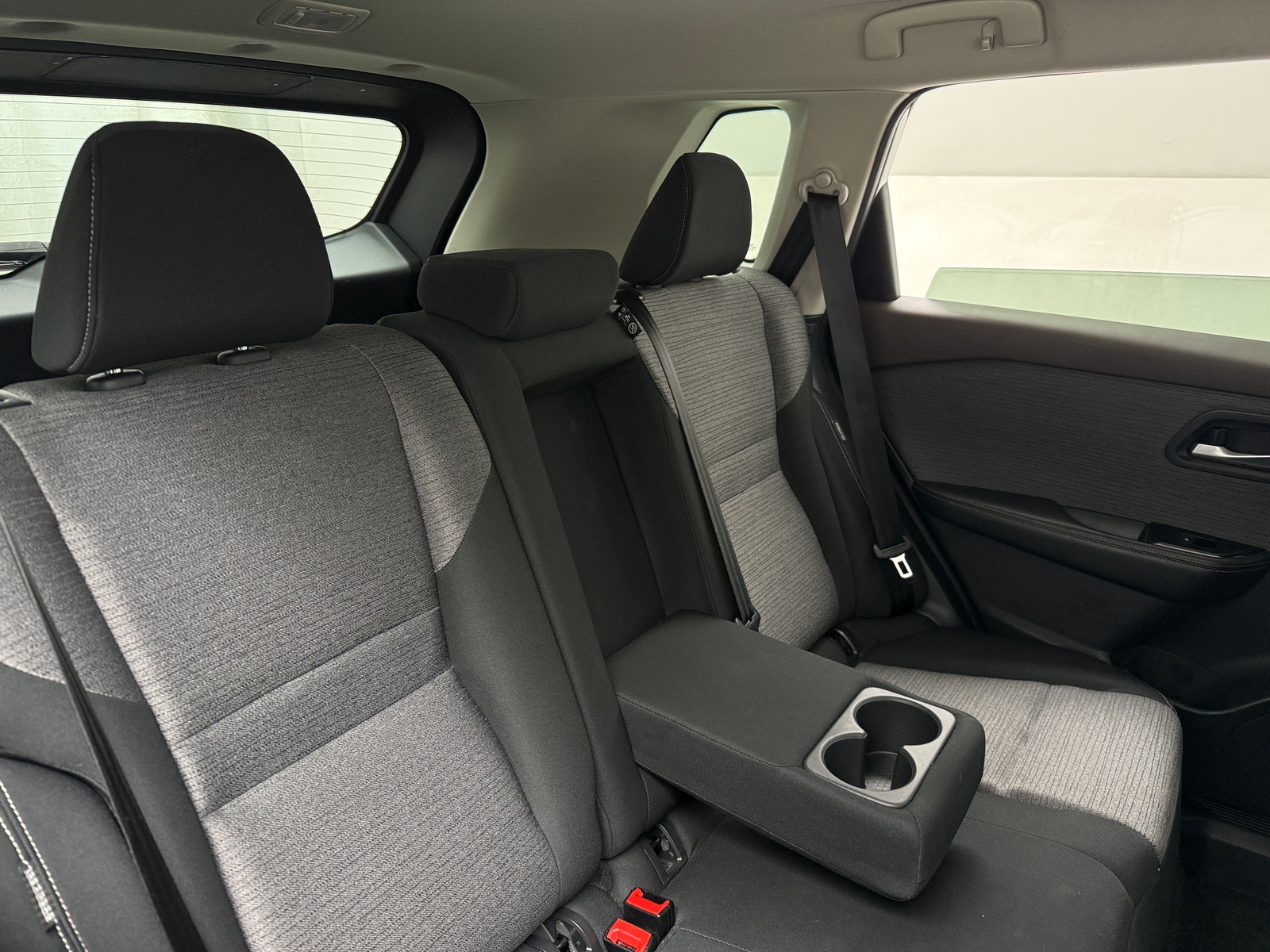 Thumbnail: 2023 Nissan Rogue - 6