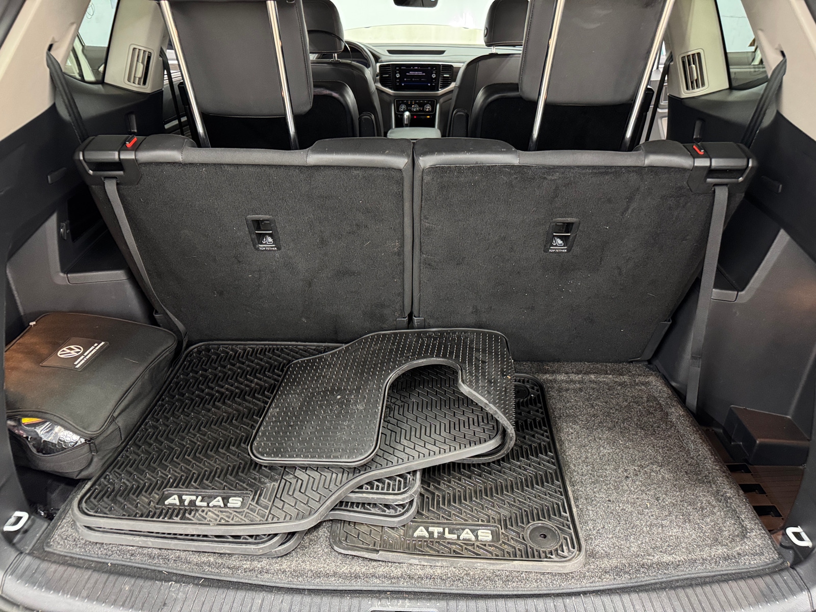 Thumbnail: 2023 Volkswagen Atlas - 6