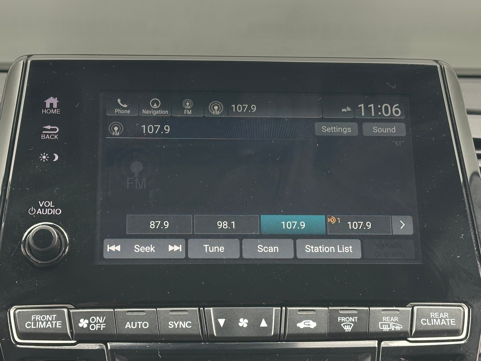 Thumbnail: 2023 Honda Odyssey - 3