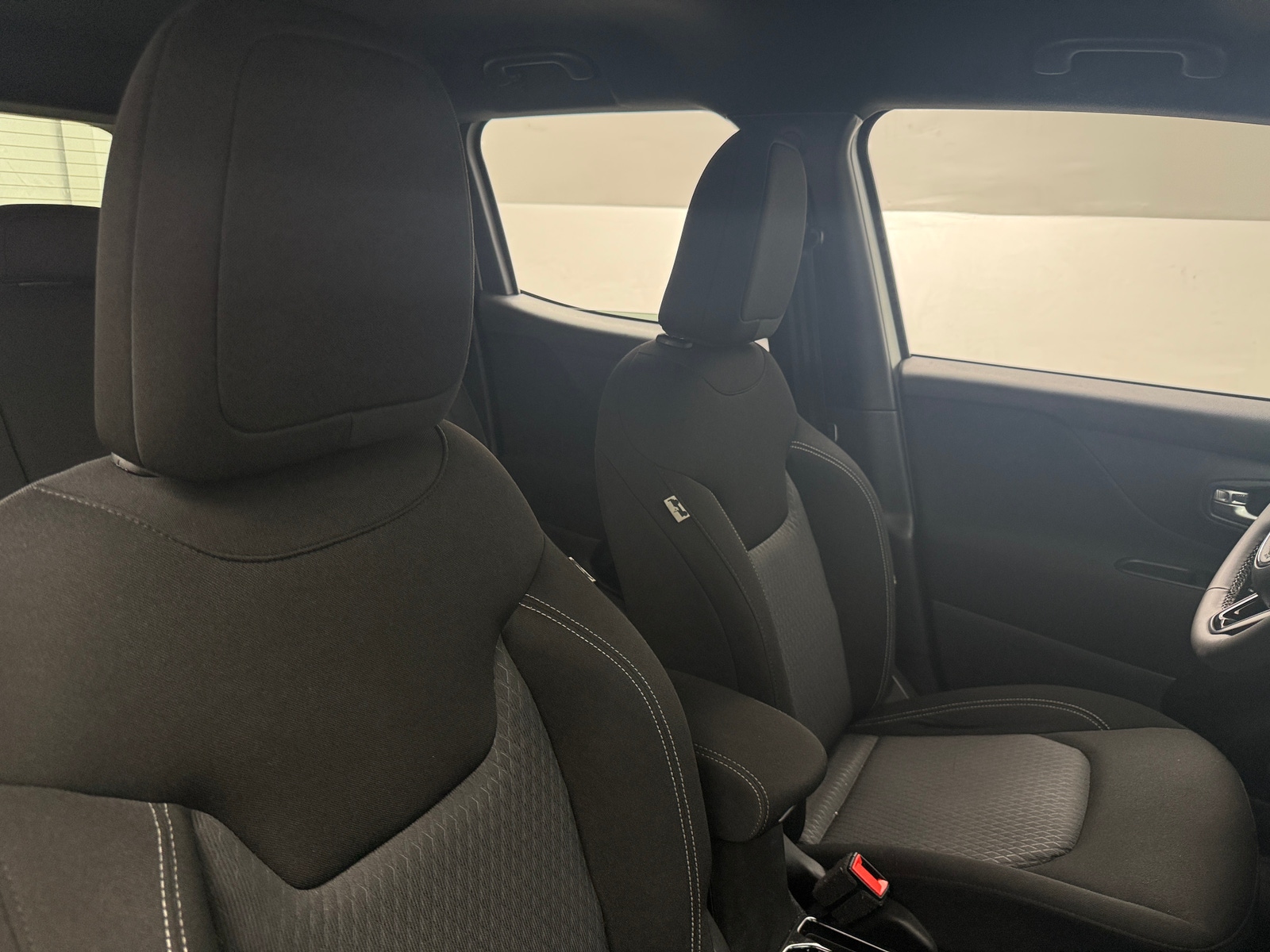 Thumbnail: 2021 Jeep Renegade - 2