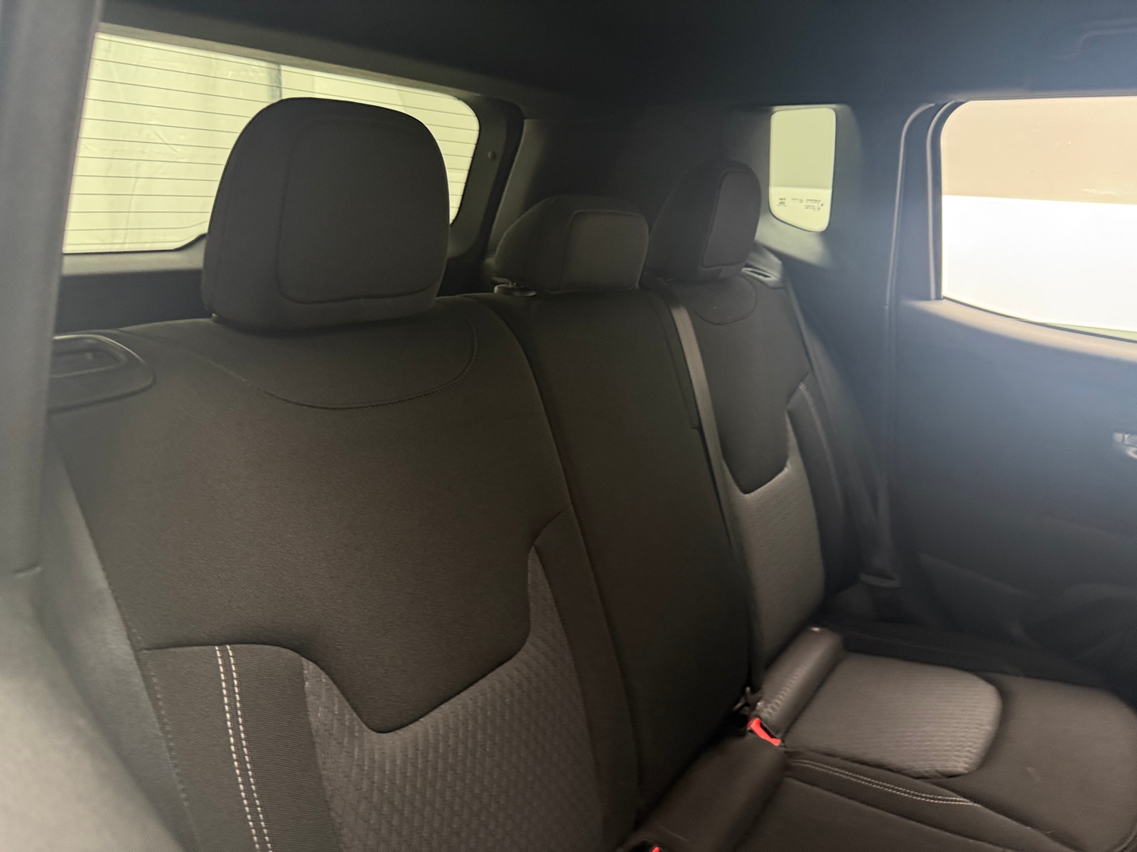 Thumbnail: 2021 Jeep Renegade - 6