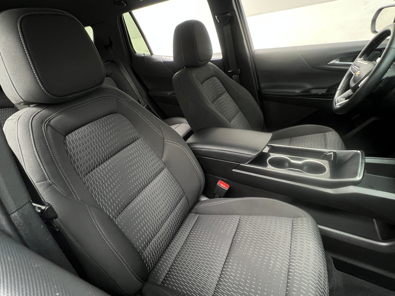 Thumbnail: 2025 Chevrolet Equinox - 2