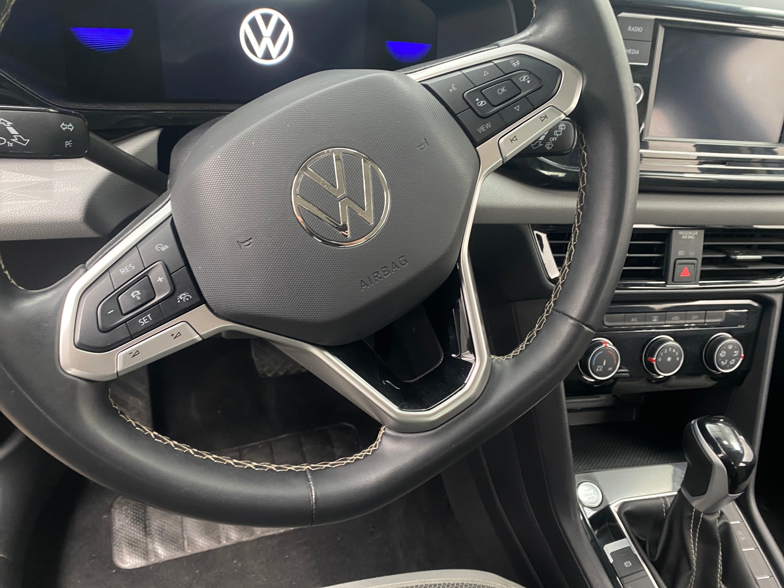 Thumbnail: 2024 Volkswagen Taos - 5