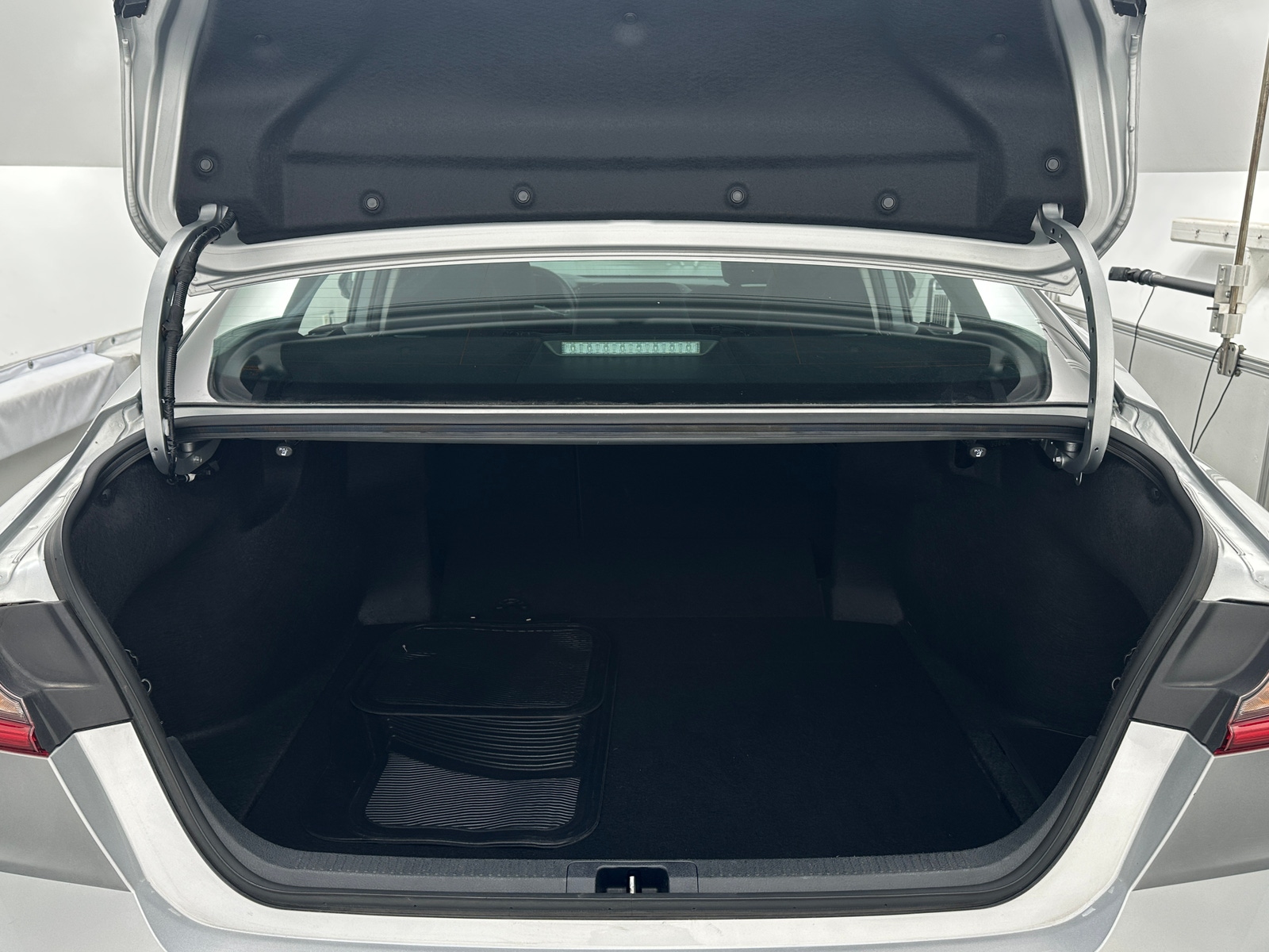 Thumbnail: 2025 Toyota Camry - 7