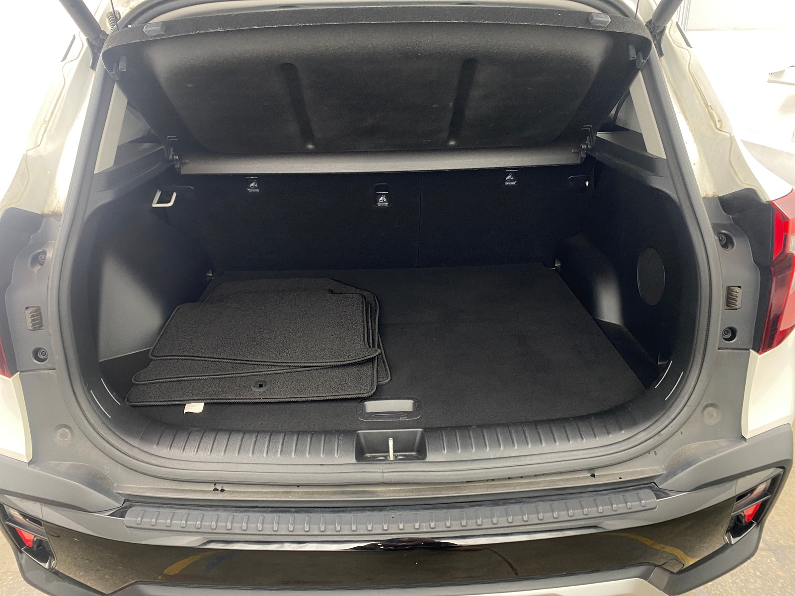 Thumbnail: 2024 Kia Seltos - 6