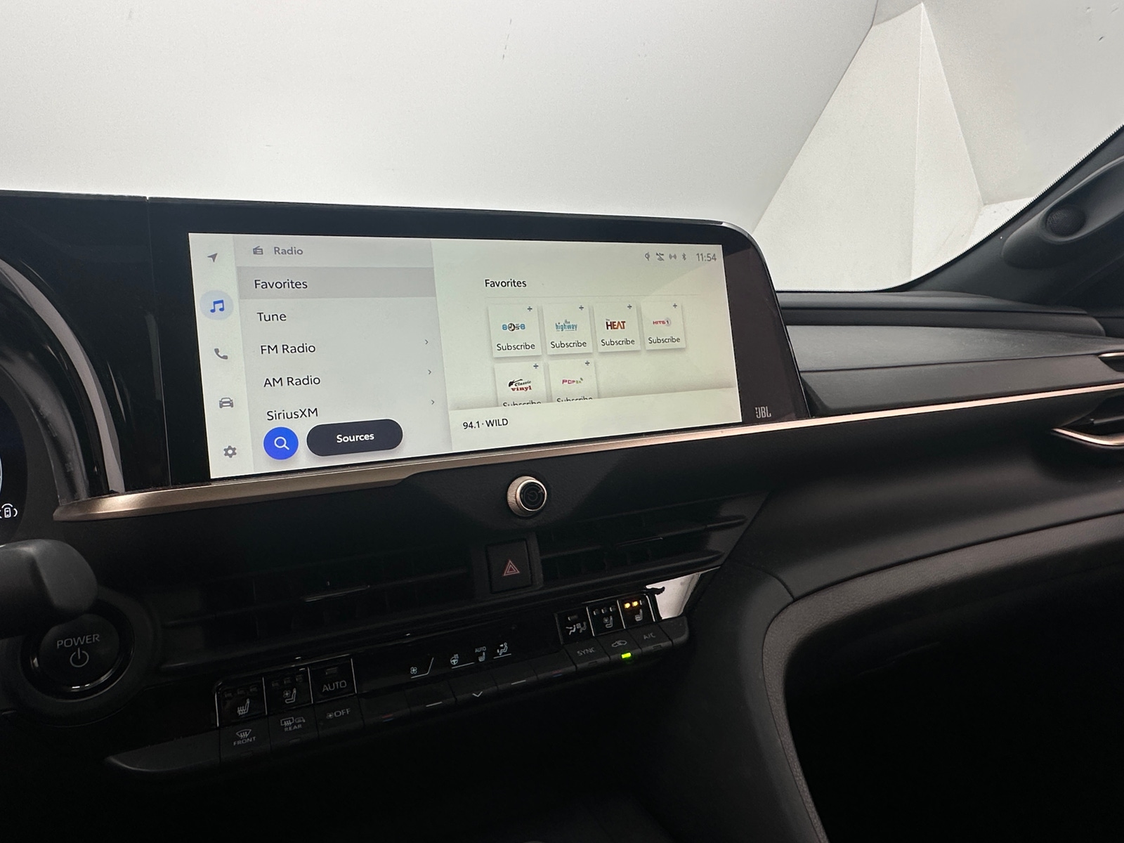 Thumbnail: 2023 Toyota Crown - 3