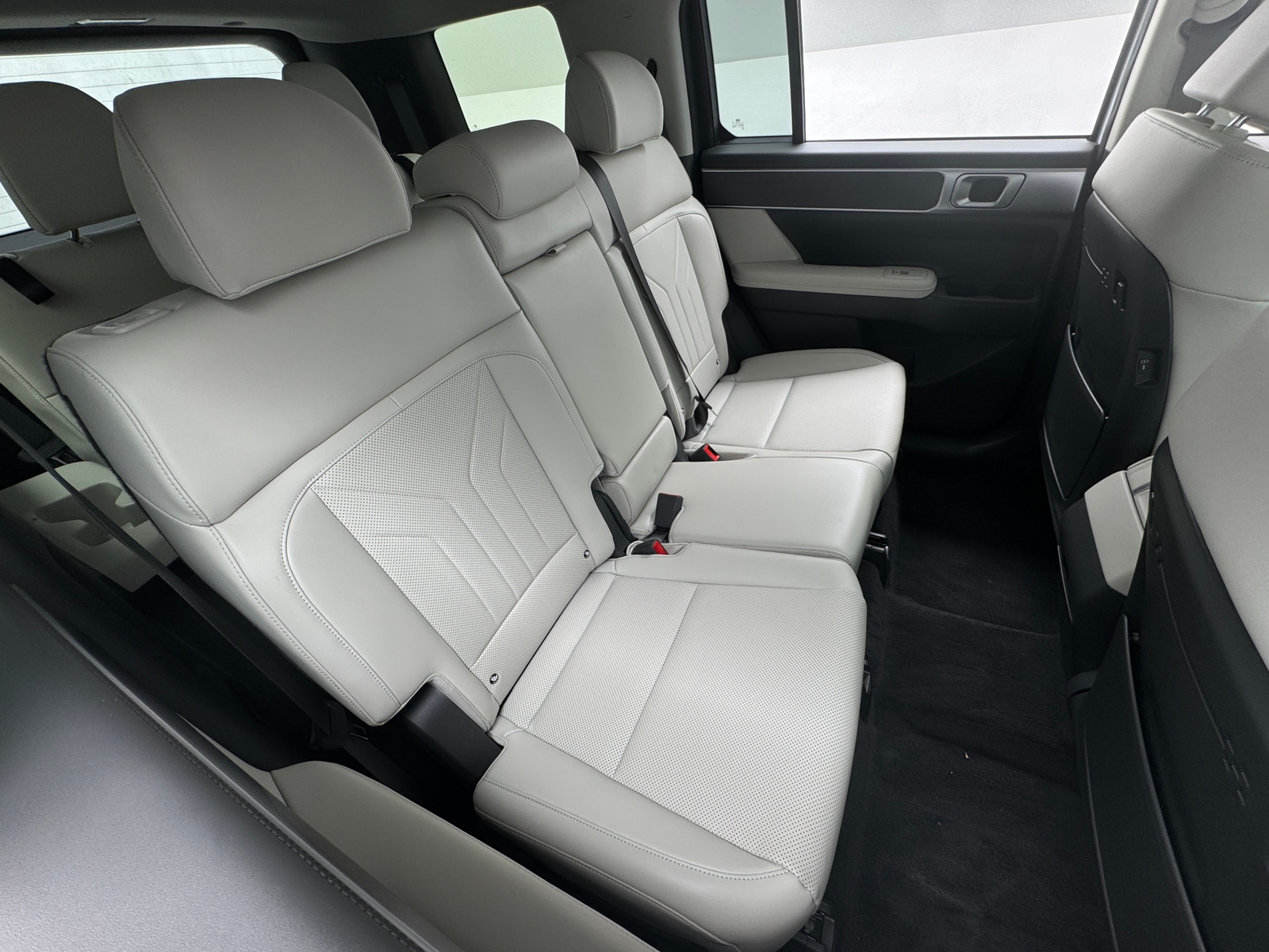 Thumbnail: 2025 Hyundai Santa Fe - 5