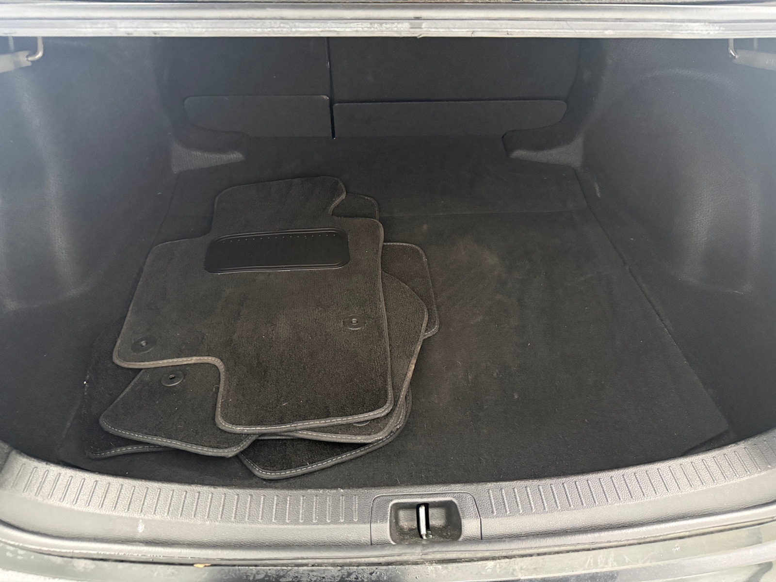 Thumbnail: 2020 Toyota Corolla - 7