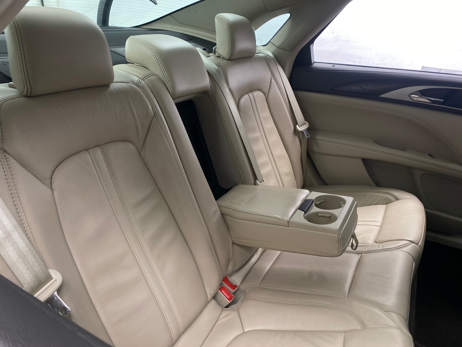 Thumbnail: 2017 Lincoln MKZ - 5