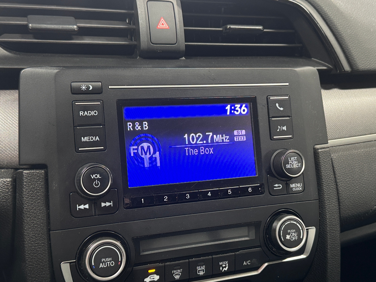 Thumbnail: 2018 Honda Civic - 4