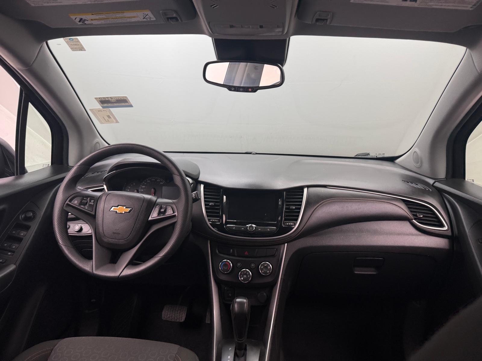 Thumbnail: 2020 Chevrolet Trax - 3
