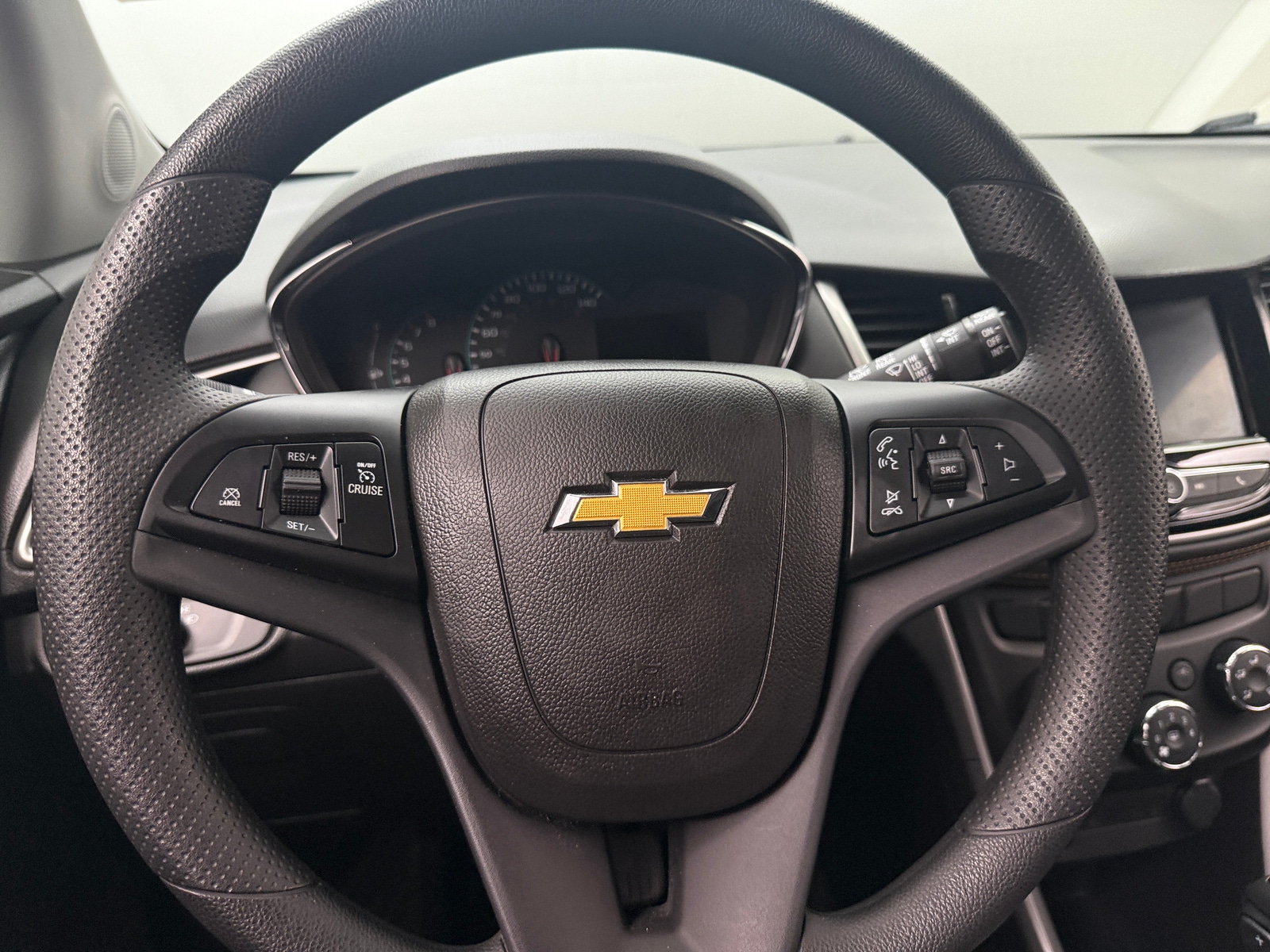 Thumbnail: 2020 Chevrolet Trax - 5