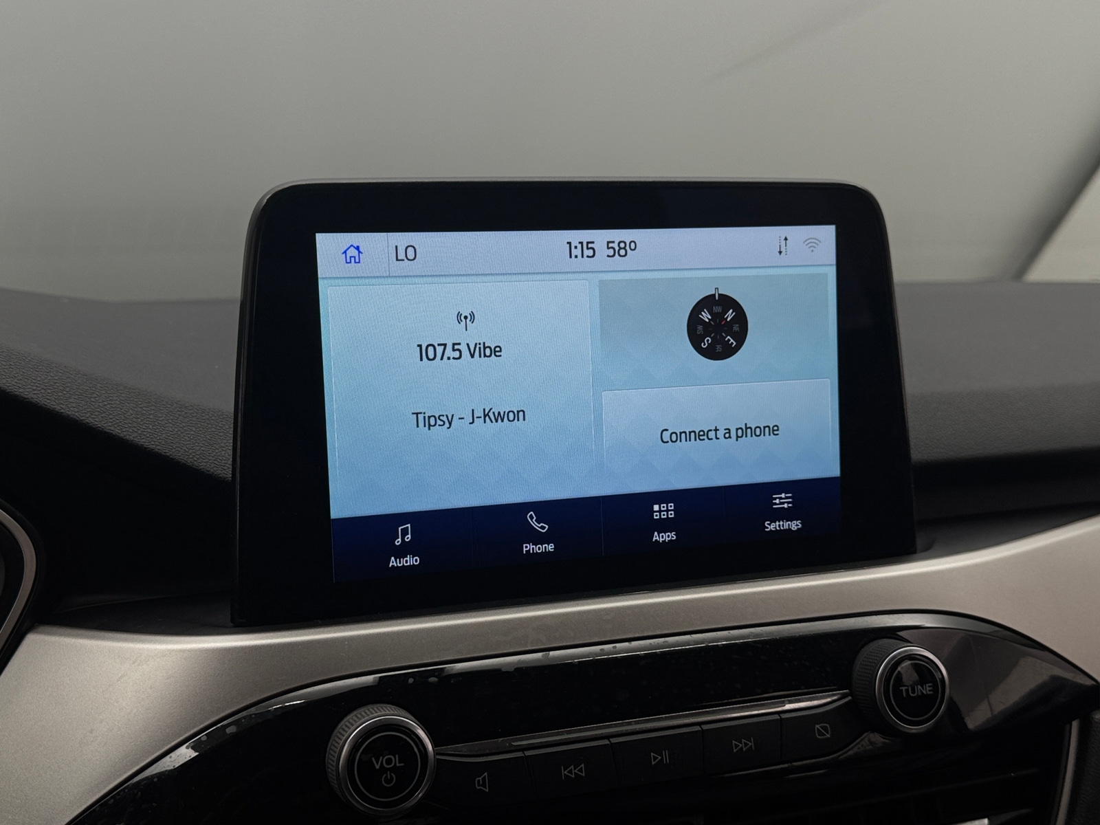 Thumbnail: 2020 Ford Escape - 4