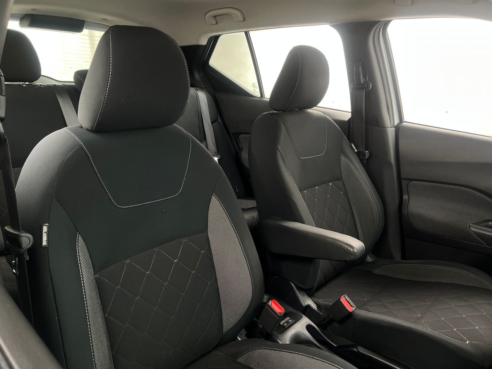 Thumbnail: 2020 Nissan Kicks - 2