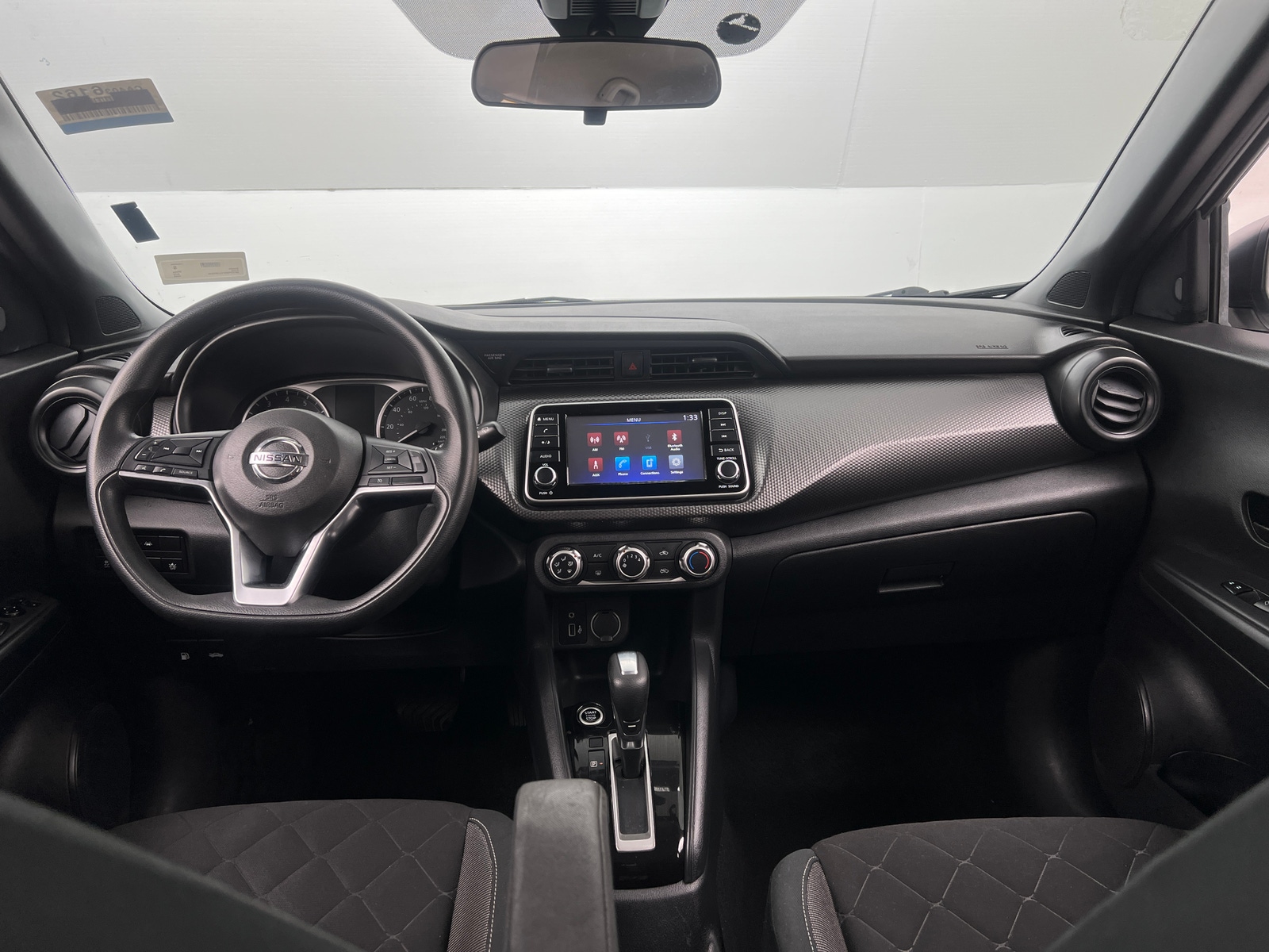 Thumbnail: 2020 Nissan Kicks - 3