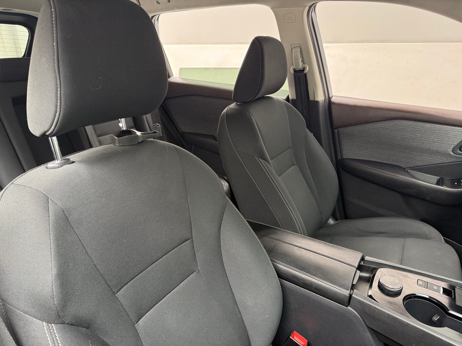 Thumbnail: 2023 Nissan Rogue - 2