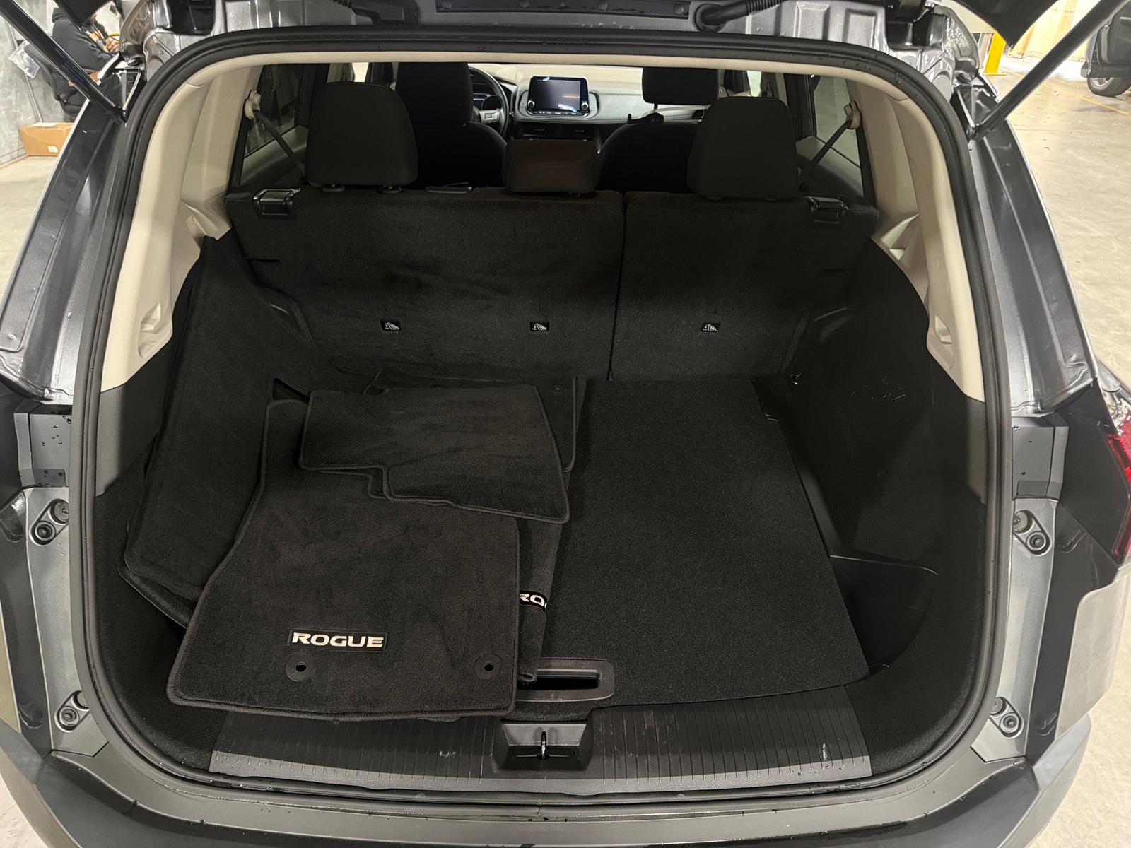 Thumbnail: 2023 Nissan Rogue - 7