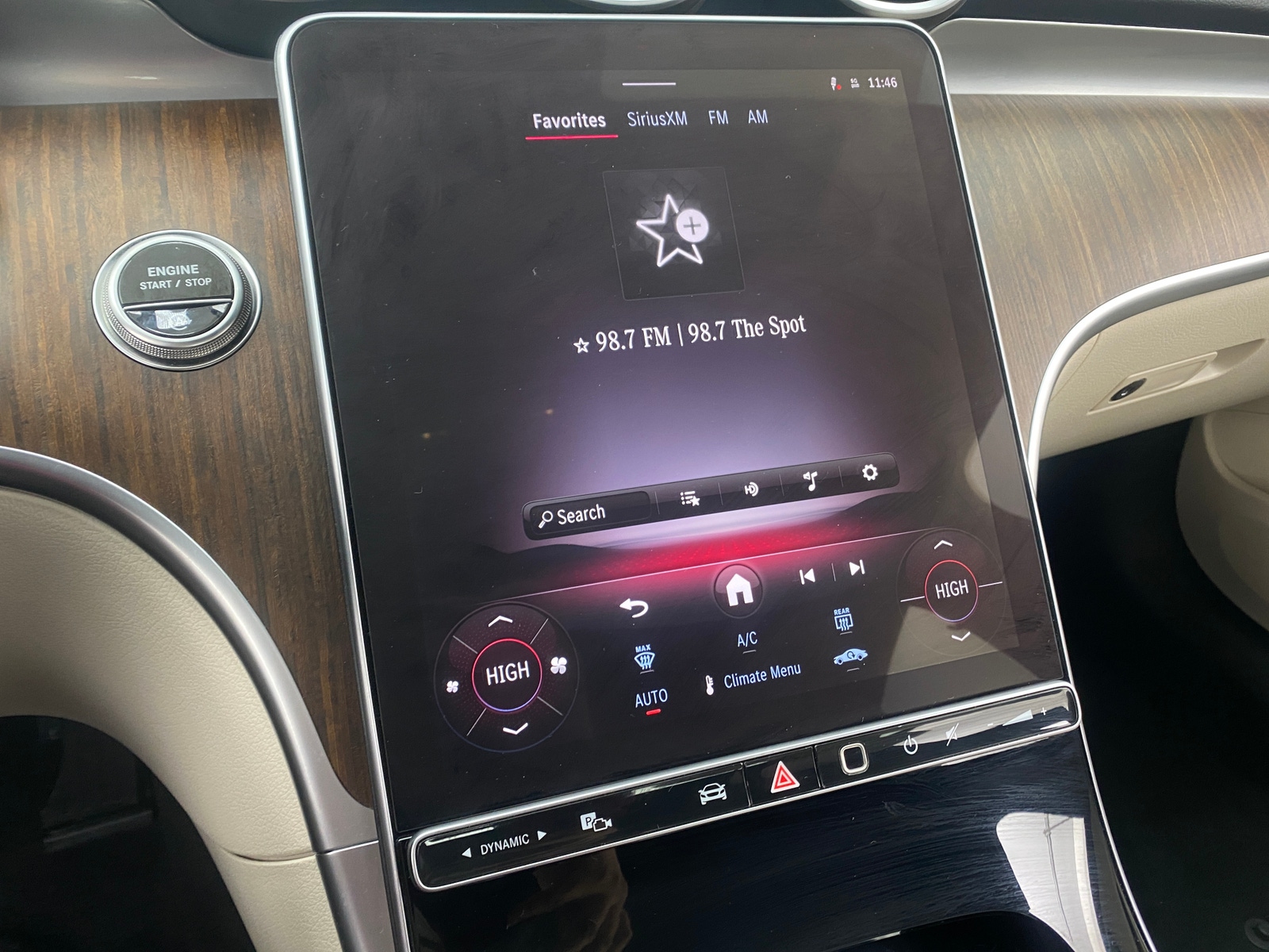 Thumbnail: 2025 Mercedes-Benz C-Class - 3