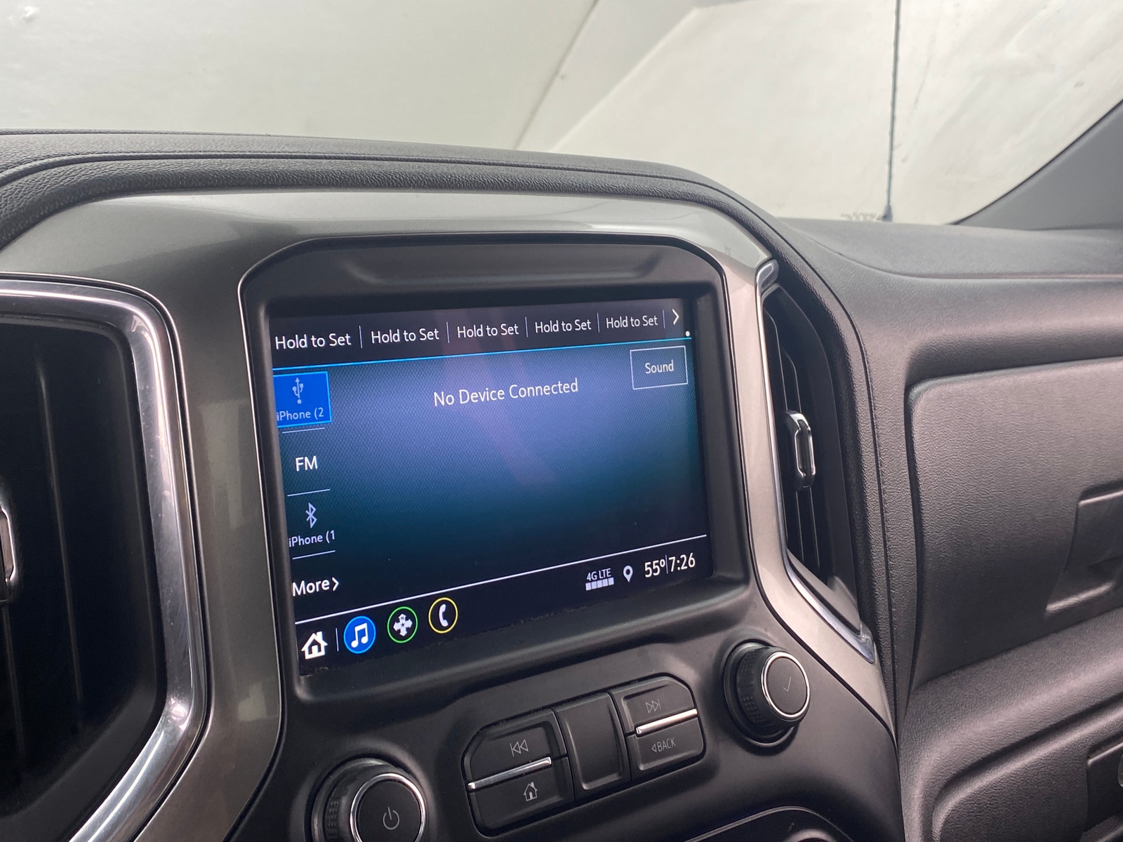 Thumbnail: 2019 Chevrolet Silverado 1500 - 4