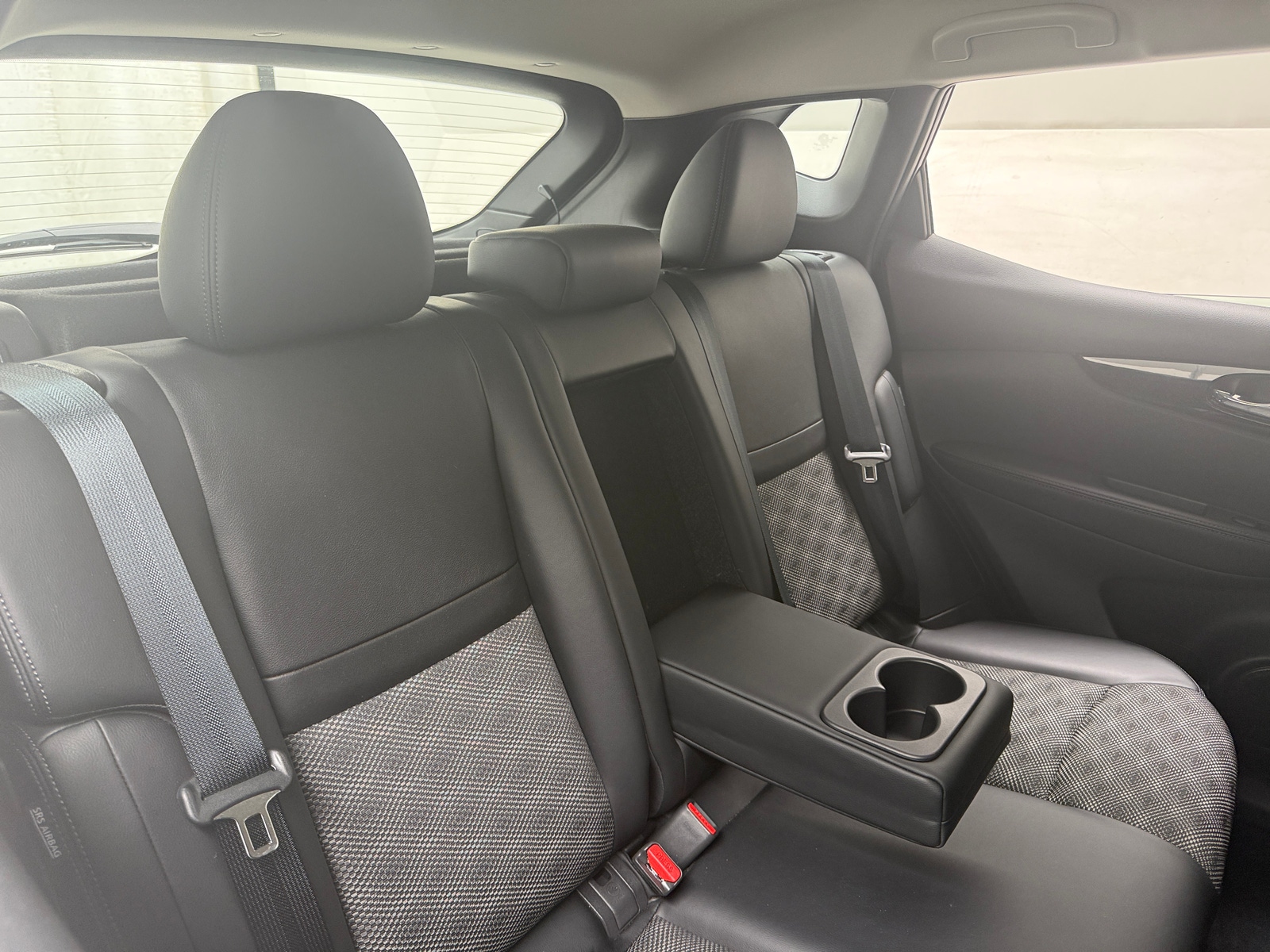 Thumbnail: 2022 Nissan Rogue Sport - 6