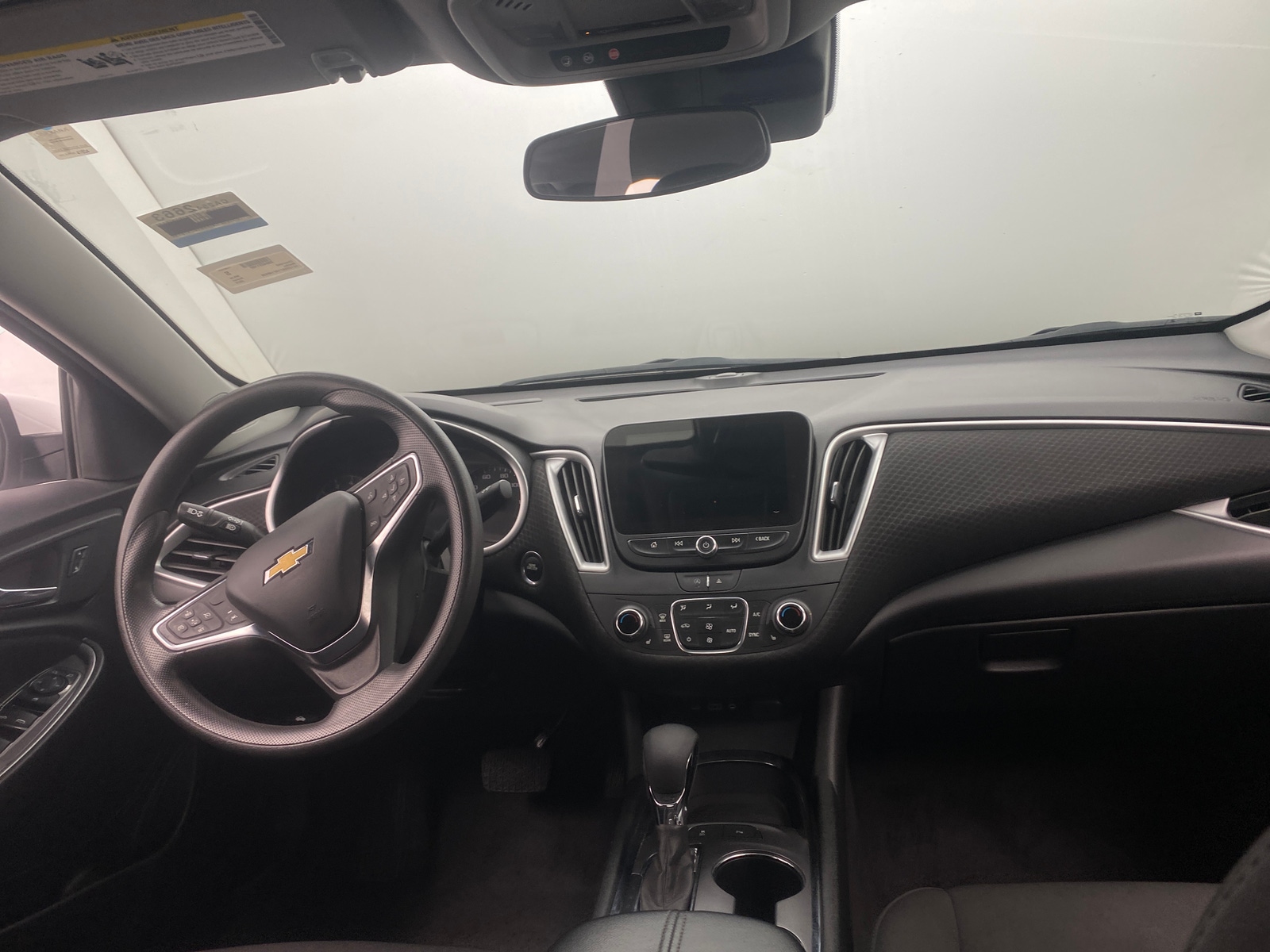 Thumbnail: 2024 Chevrolet Malibu - 3