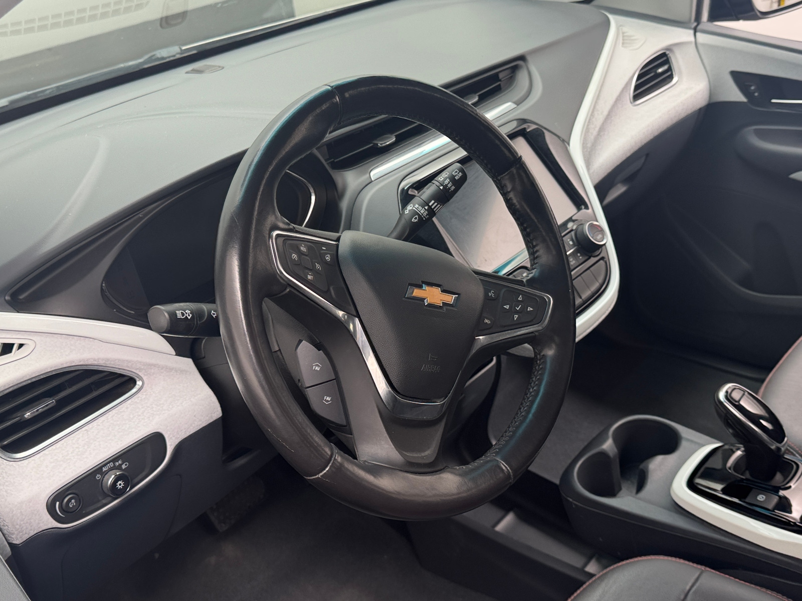 Thumbnail: 2020 Chevrolet Bolt EV - 4