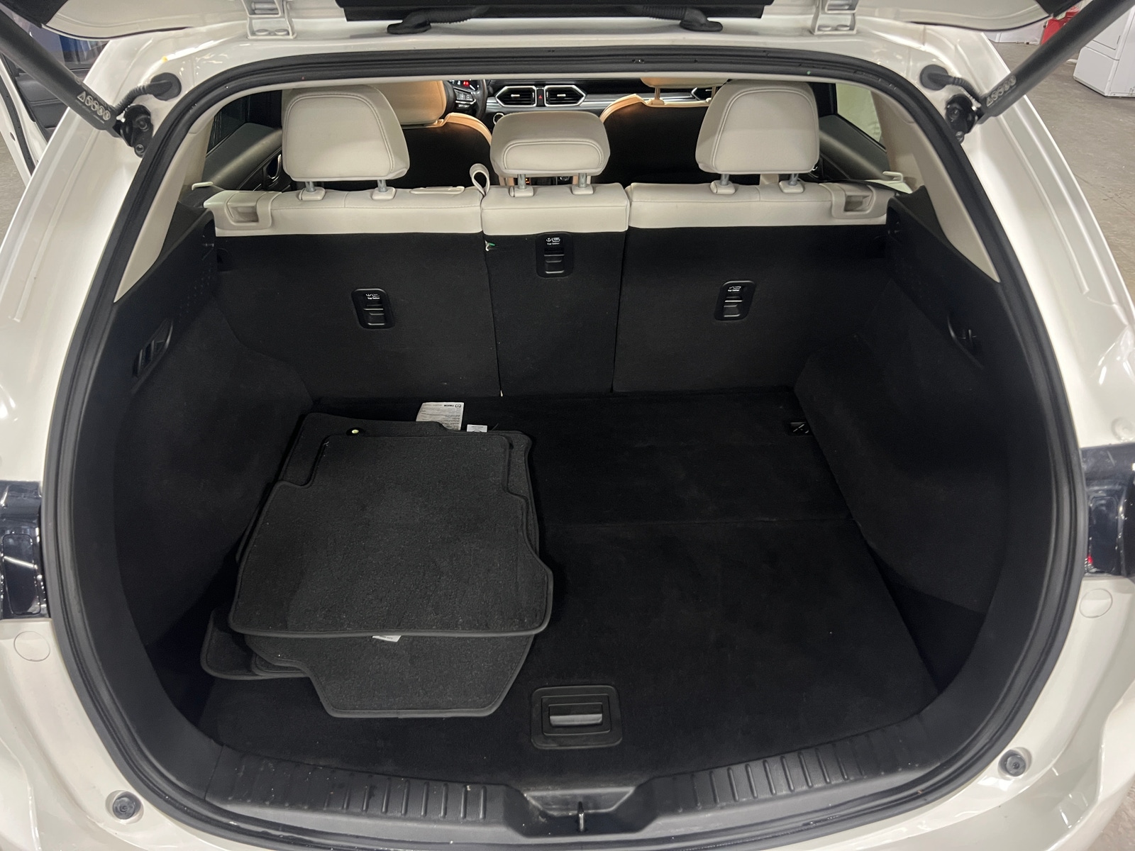 Thumbnail: 2022 Mazda CX-5 - 6