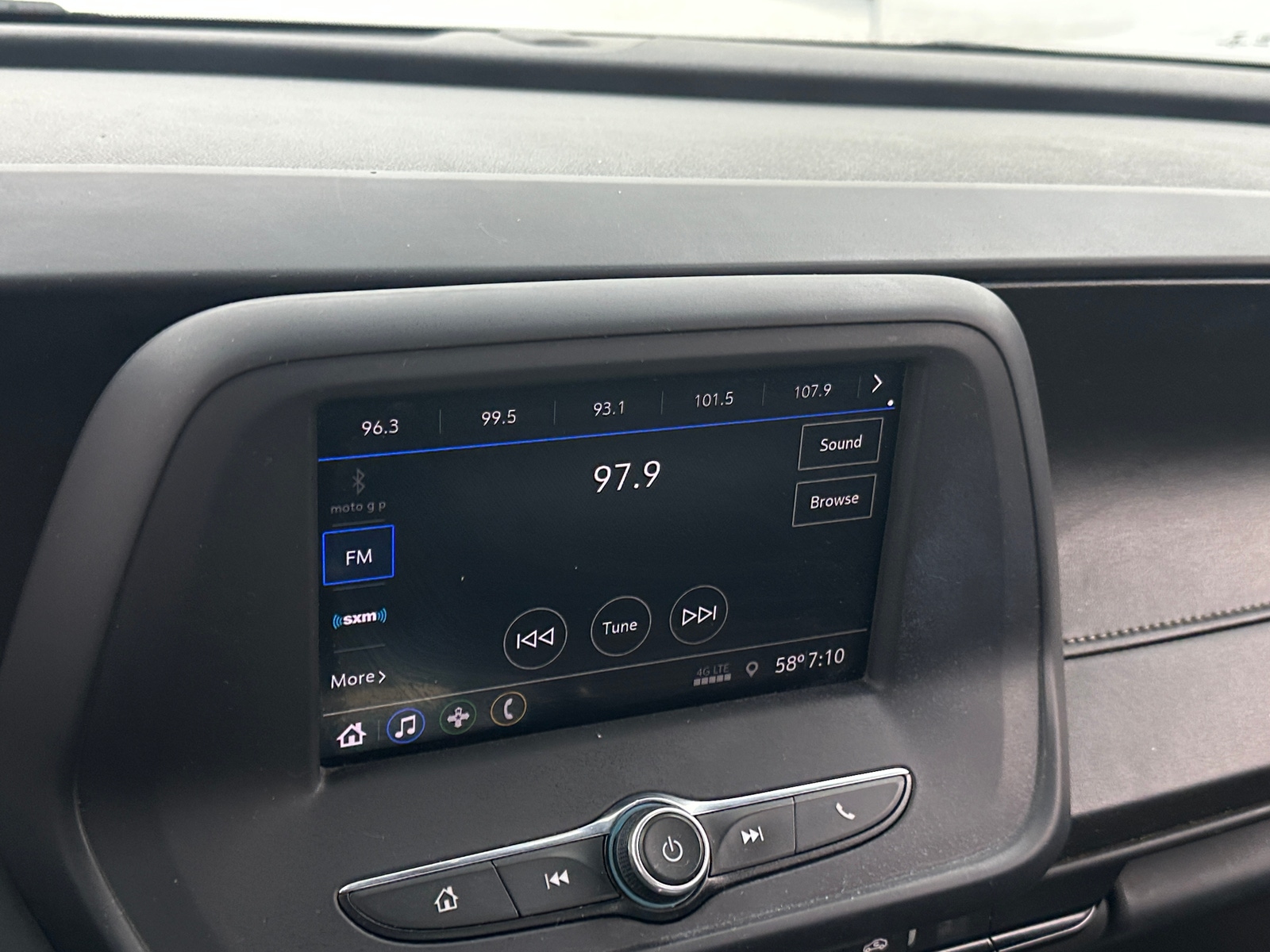 Thumbnail: 2020 Chevrolet Camaro - 4