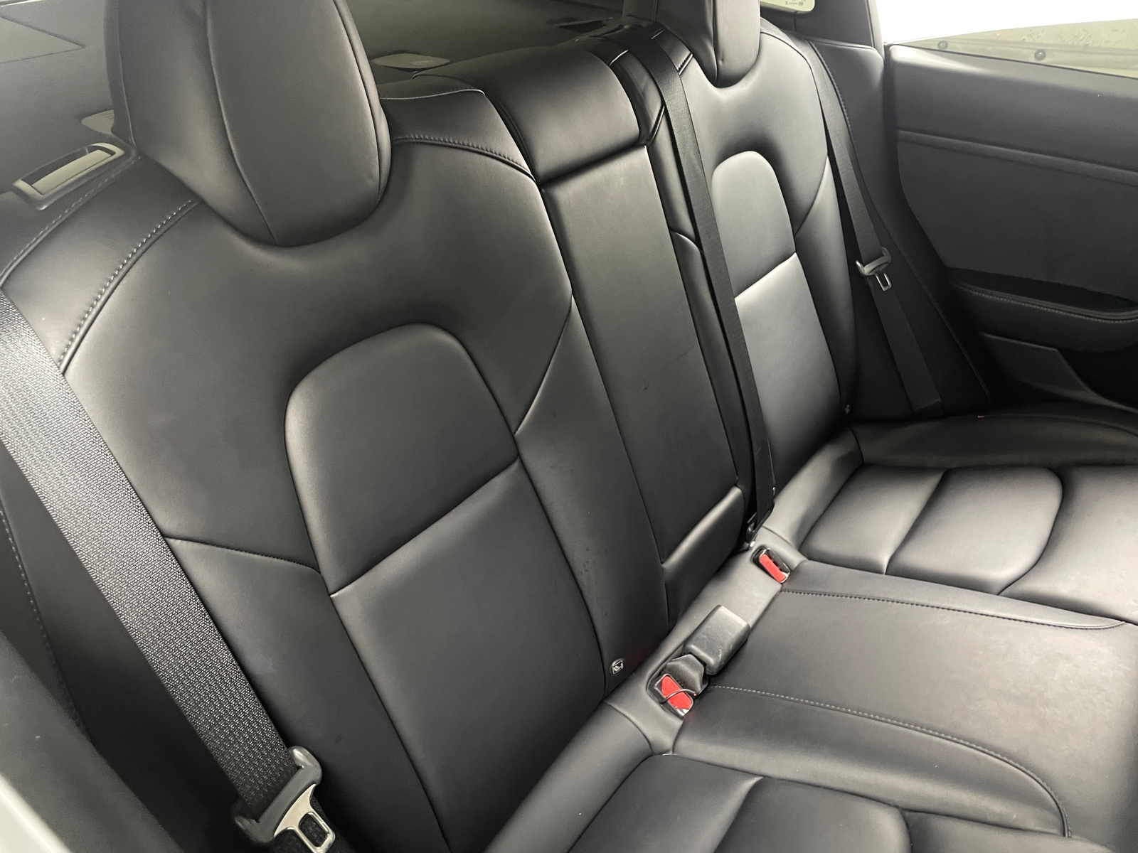 Thumbnail: 2022 Tesla Model 3 - 5