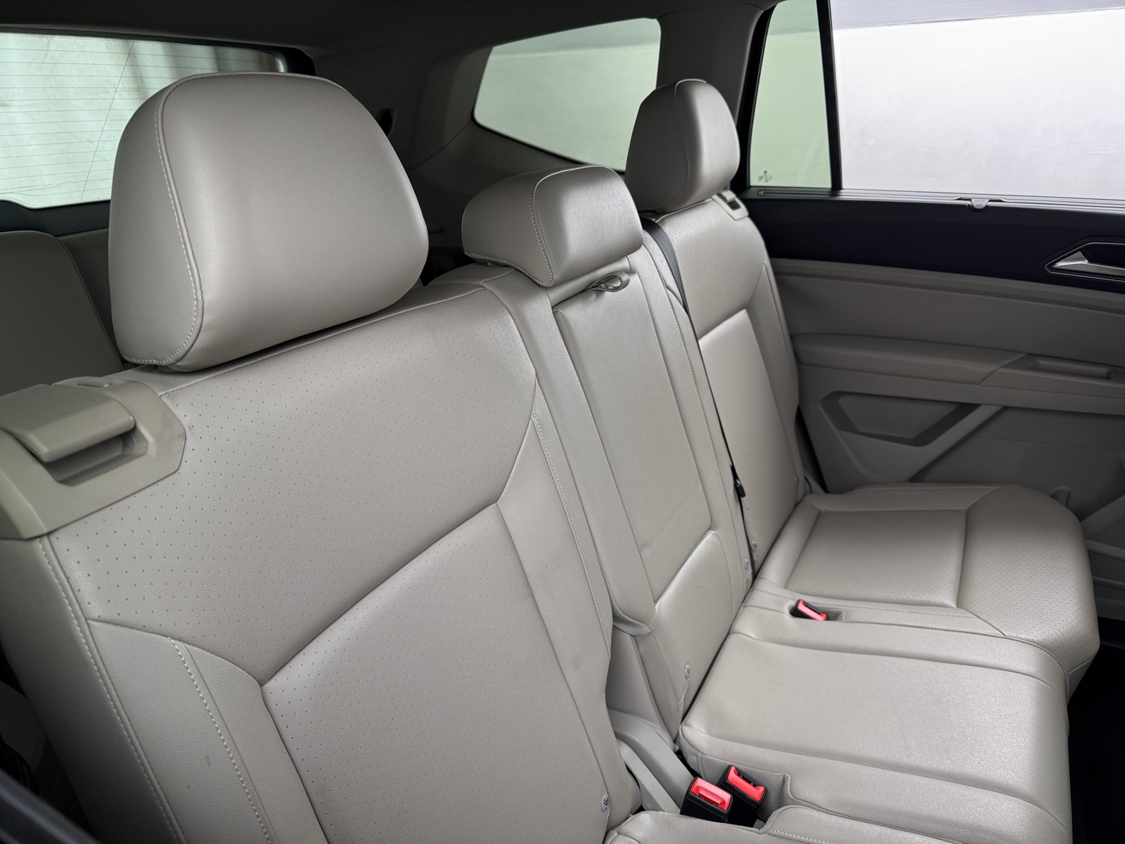 Thumbnail: 2018 Volkswagen Atlas - 5