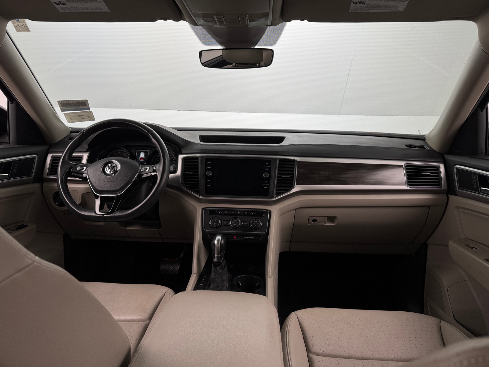 Thumbnail: 2018 Volkswagen Atlas - 2