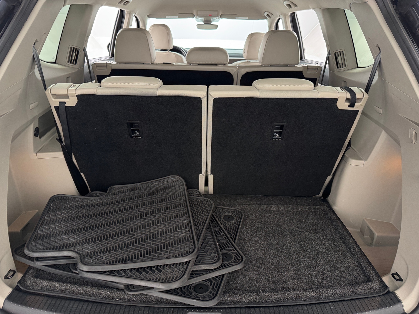 Thumbnail: 2018 Volkswagen Atlas - 6