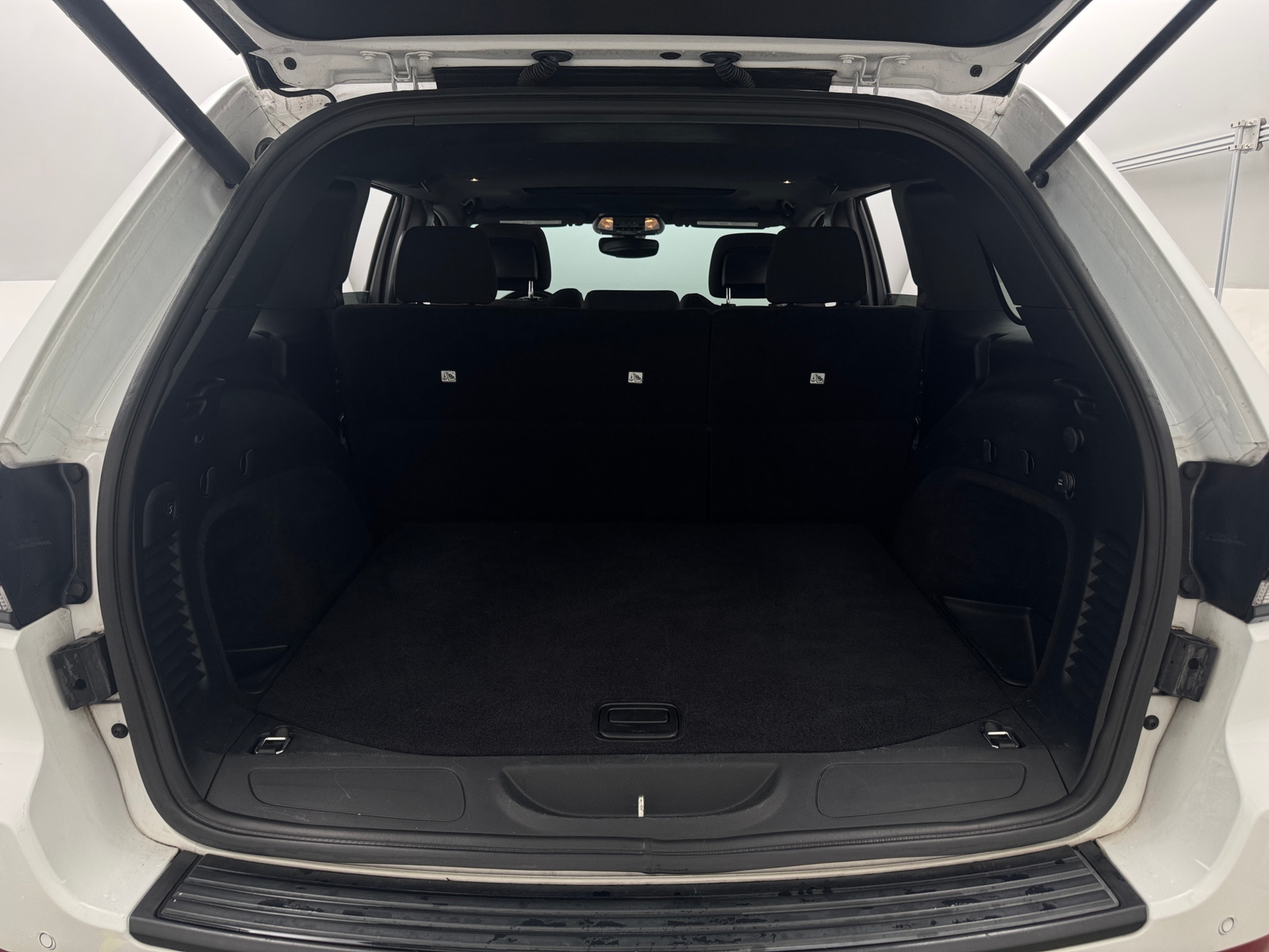 Thumbnail: 2019 Jeep Grand Cherokee - 7